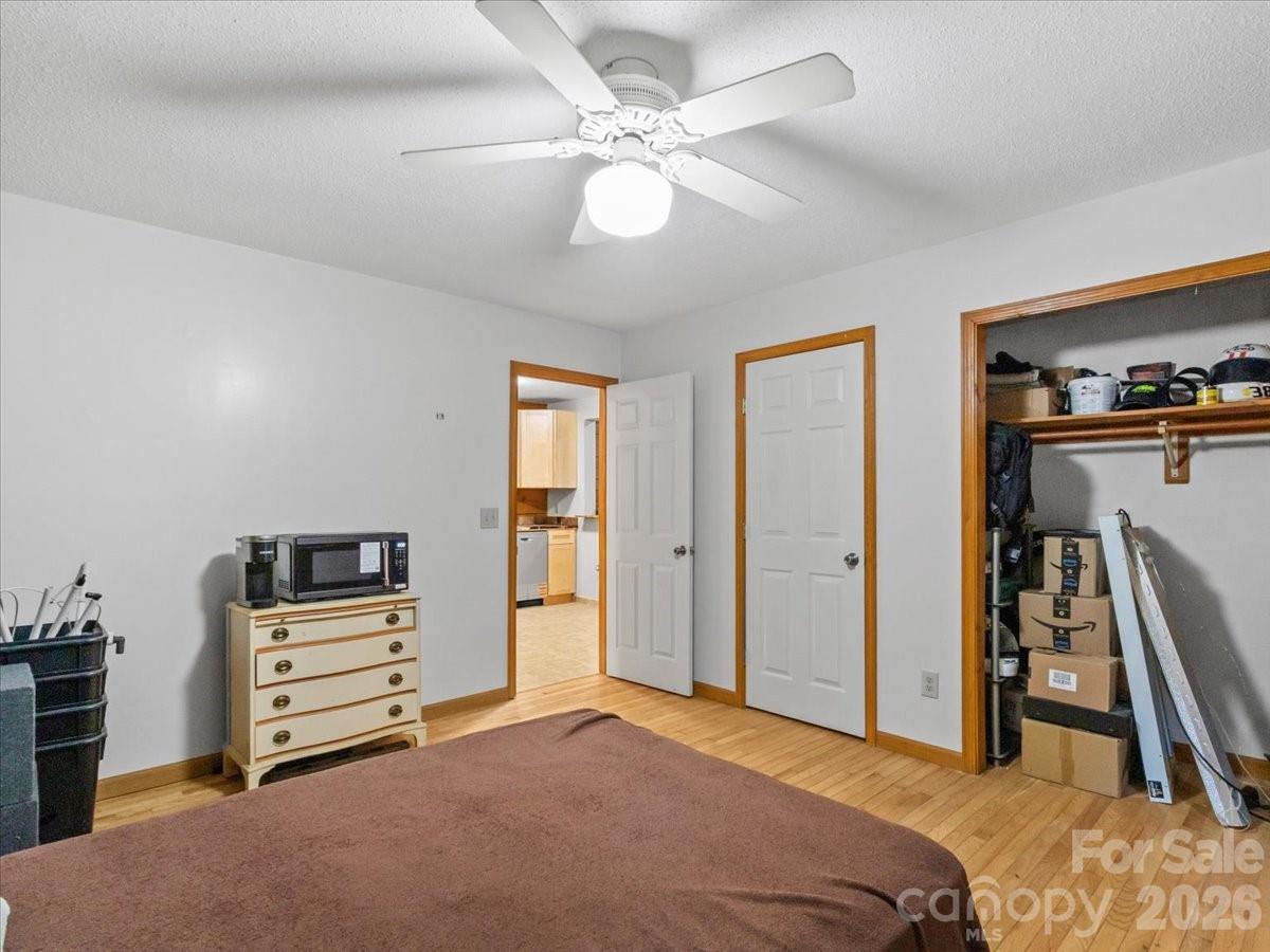 3206 Fork Mountain Road Property Photo 16