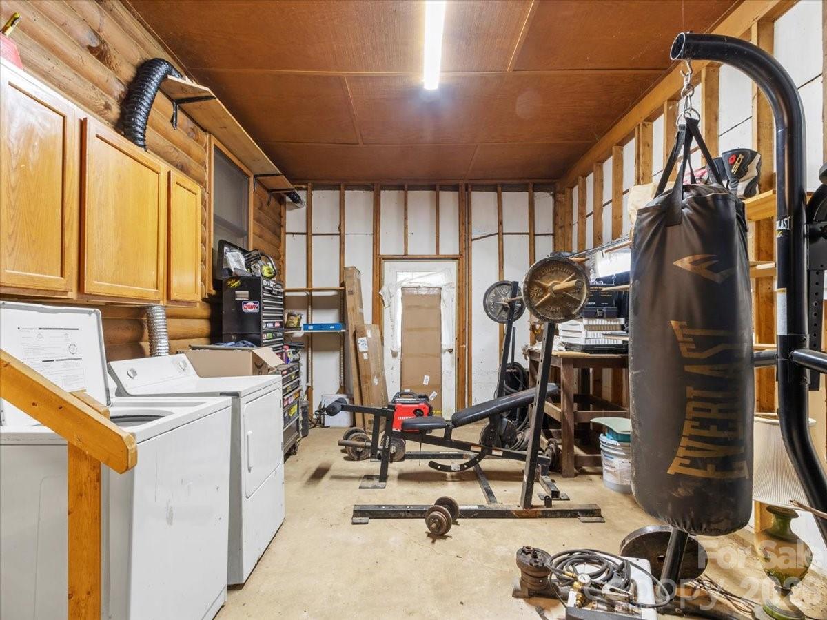 3206 Fork Mountain Road Property Photo 29