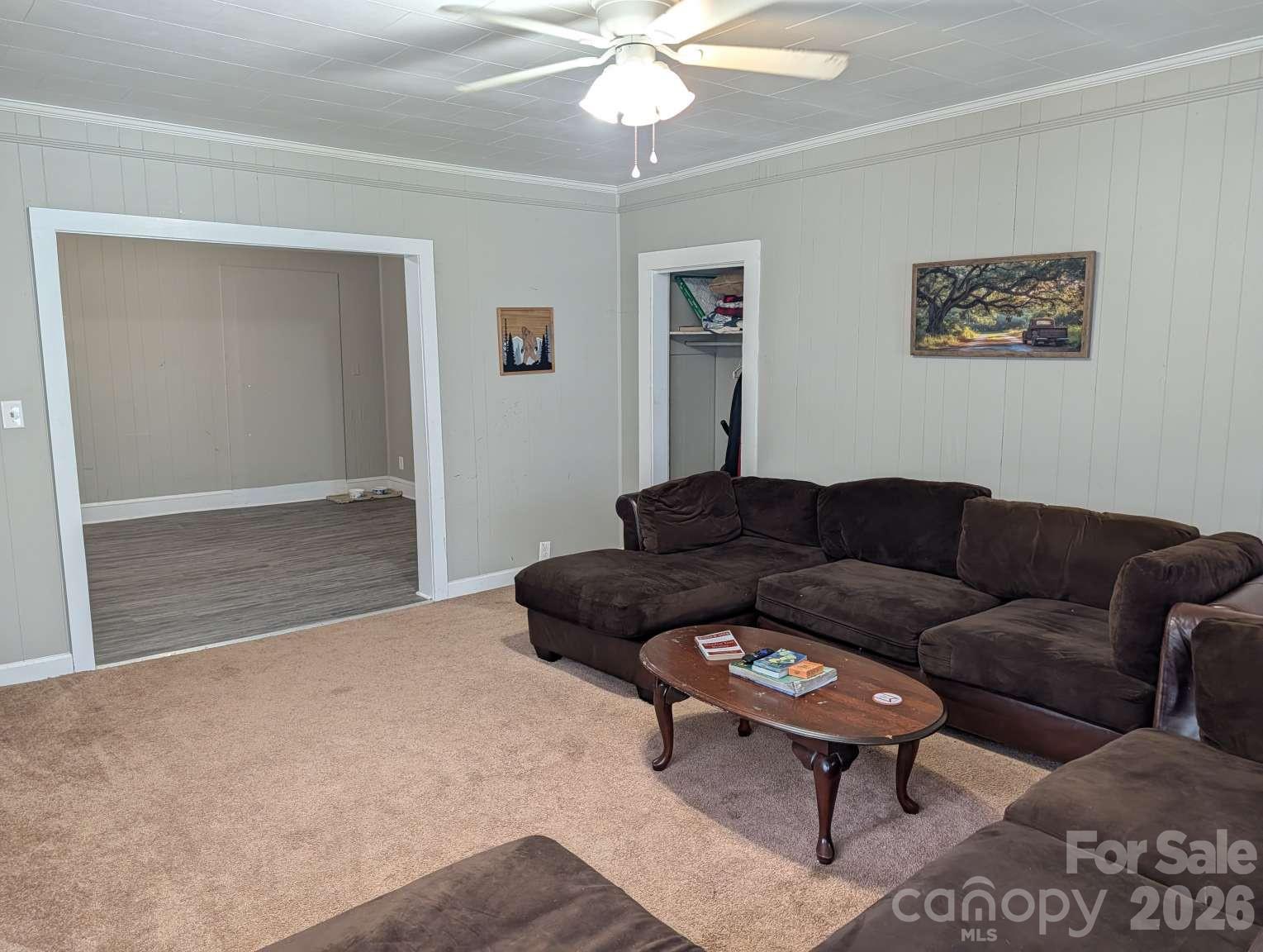 327 Aycock Street Property Photo 6