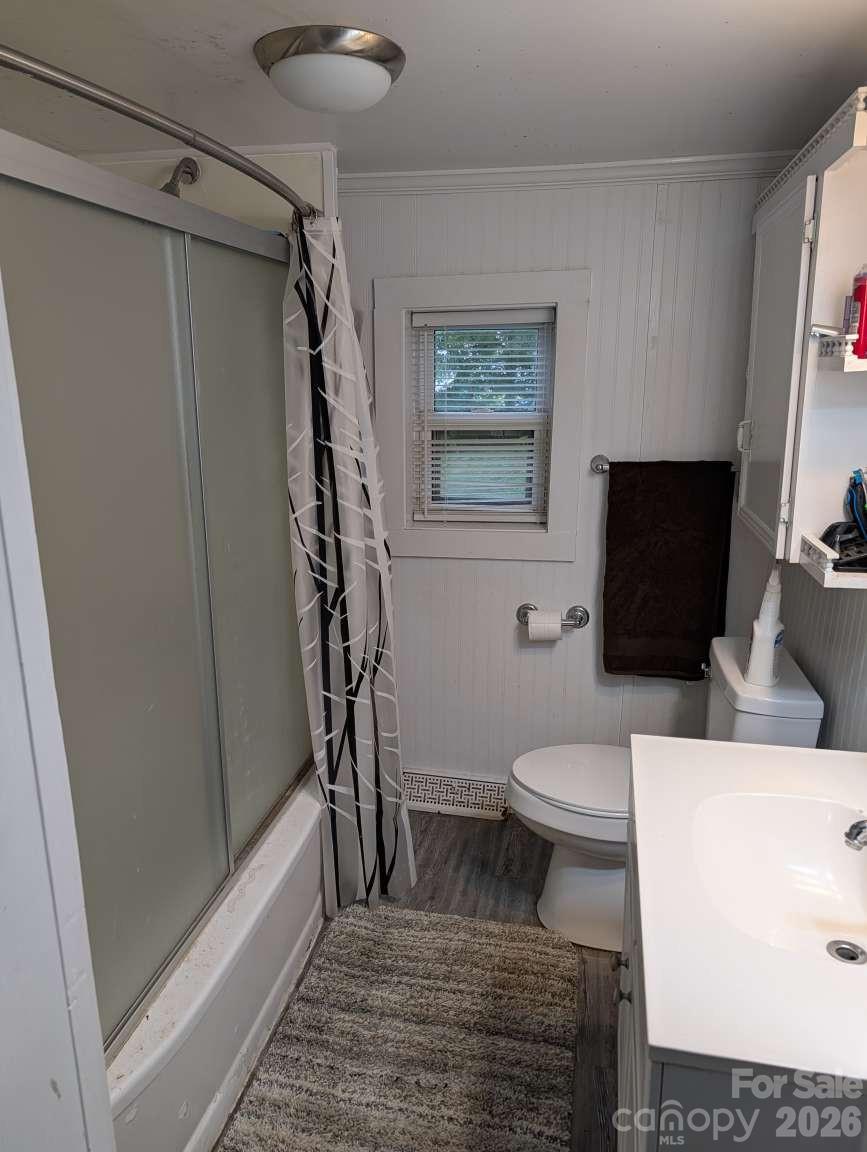 327 Aycock Street Property Photo 19