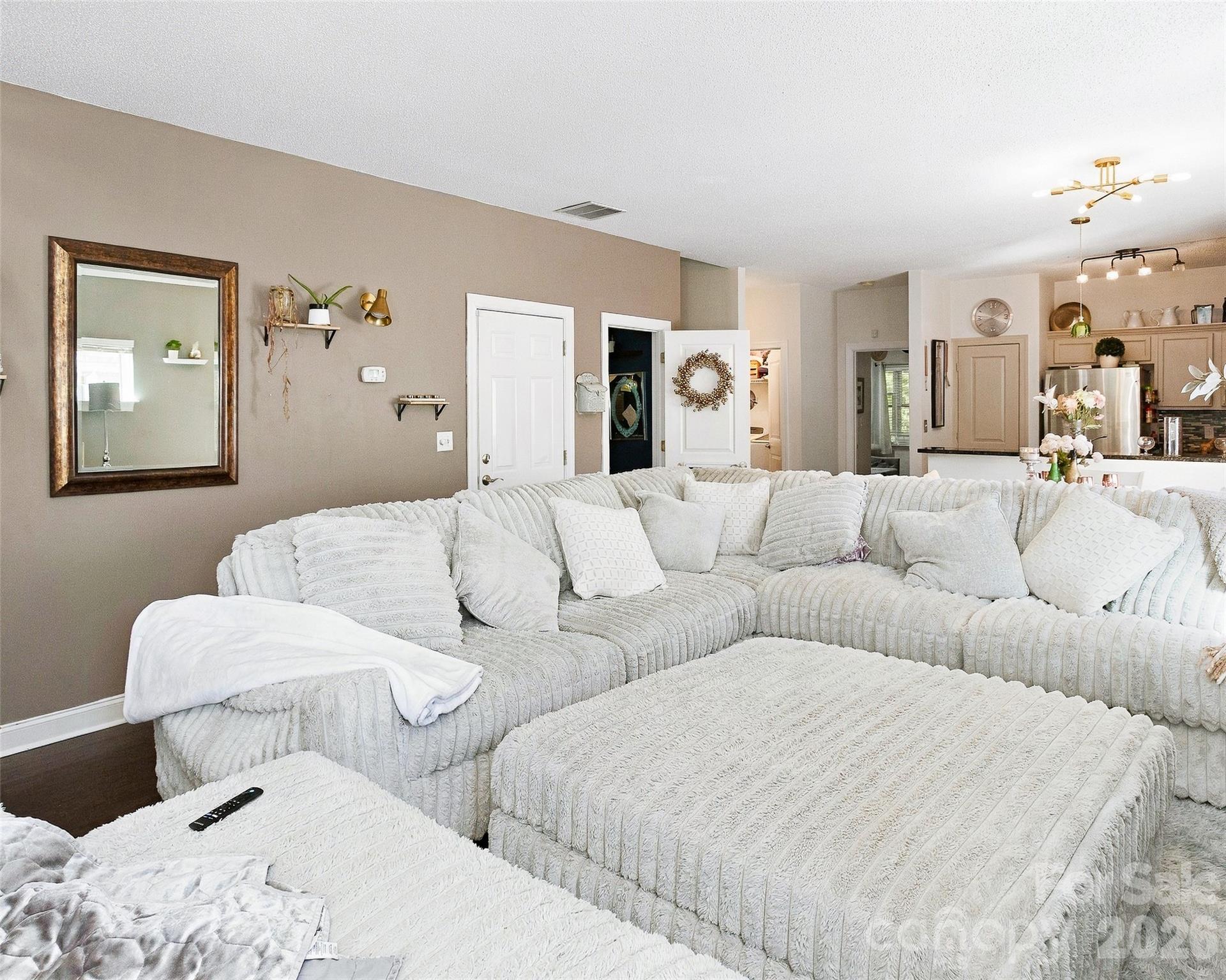64 Fox Briar Drive Property Photo 9