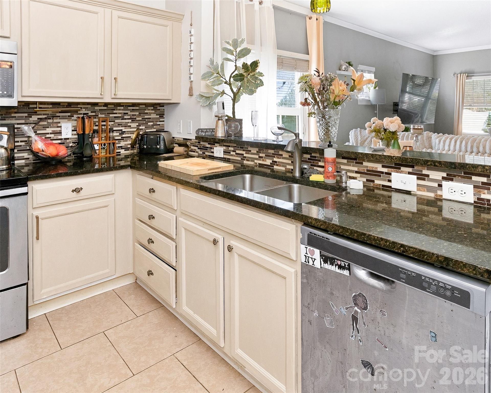 64 Fox Briar Drive Property Photo 14
