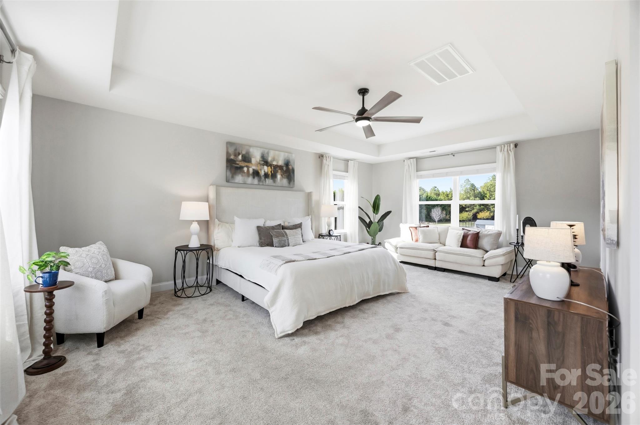 1124 Golden Gate Court Property Photo 22