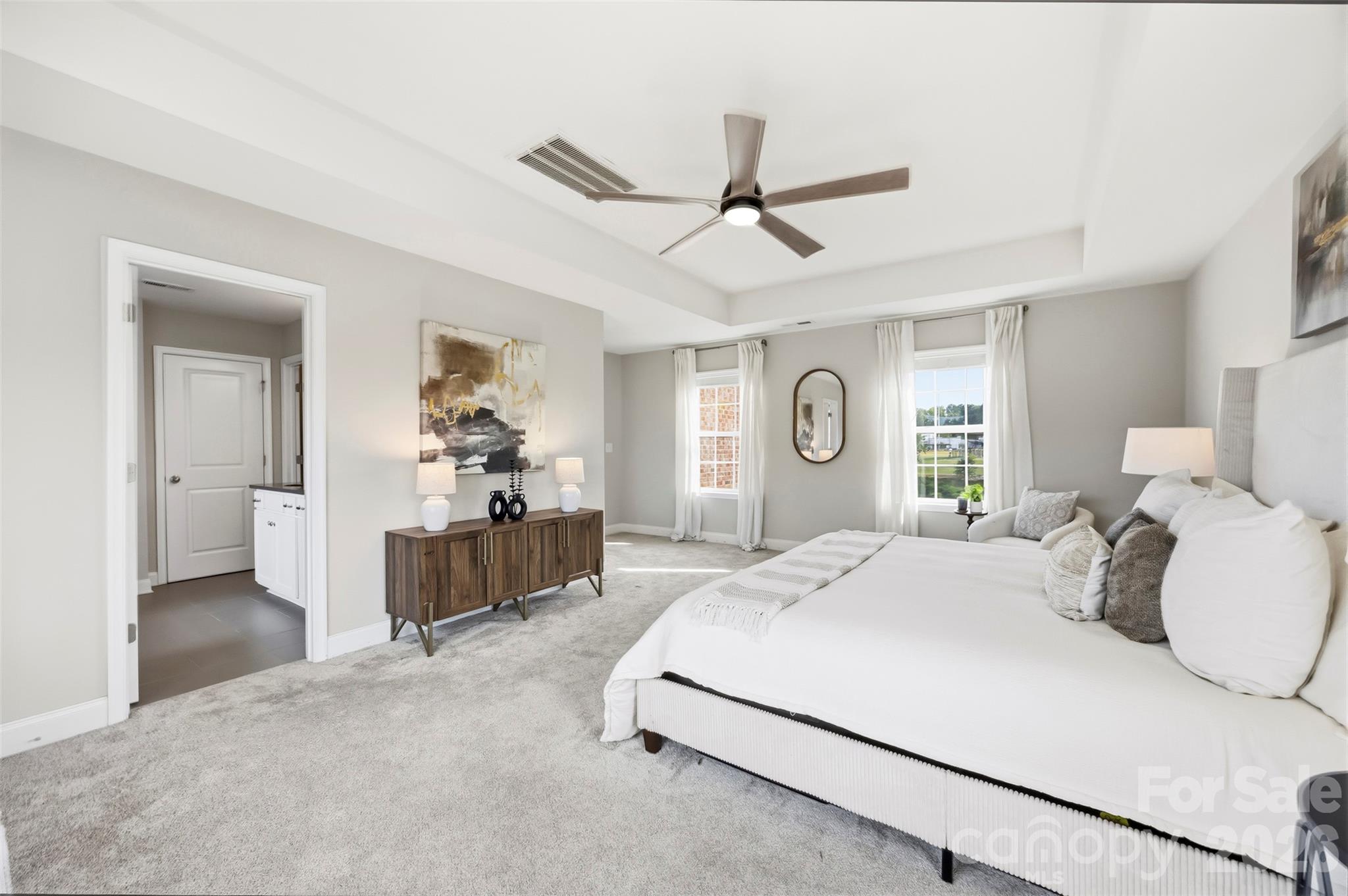 1124 Golden Gate Court Property Photo 25