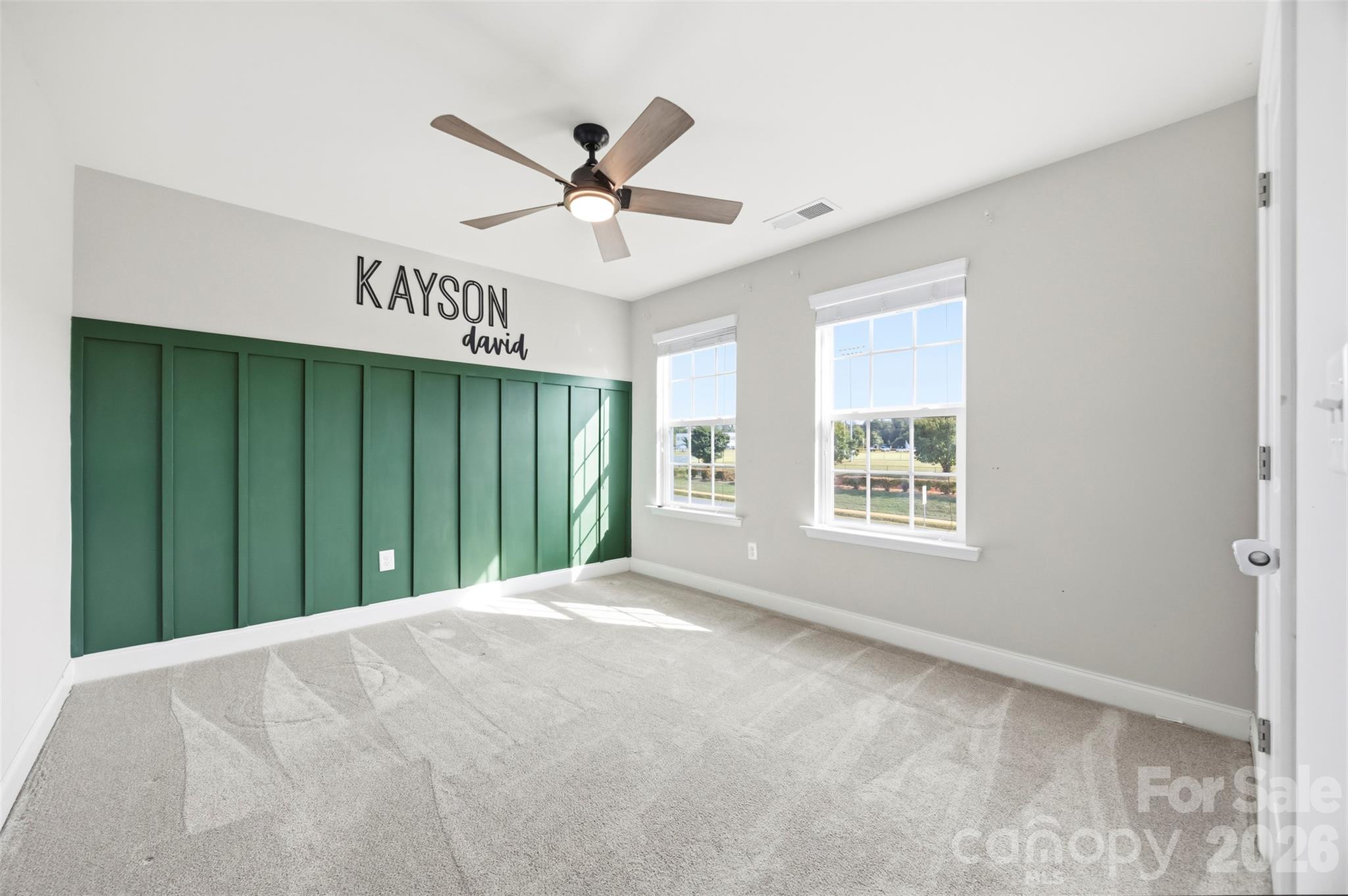1124 Golden Gate Court Property Photo 32