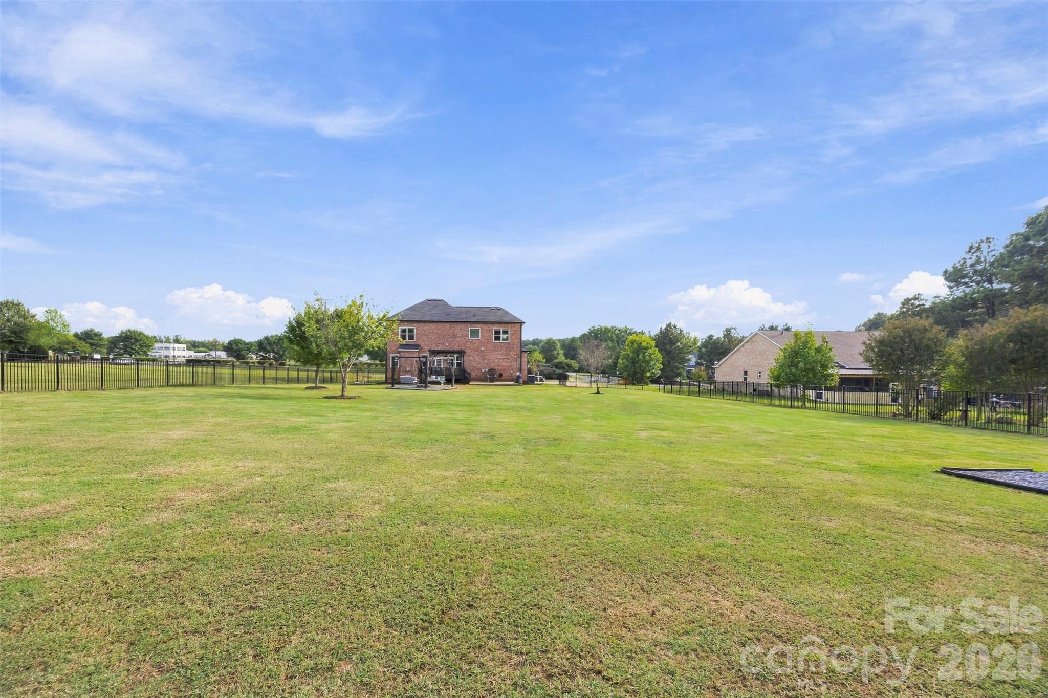 1124 Golden Gate Court Property Photo 39