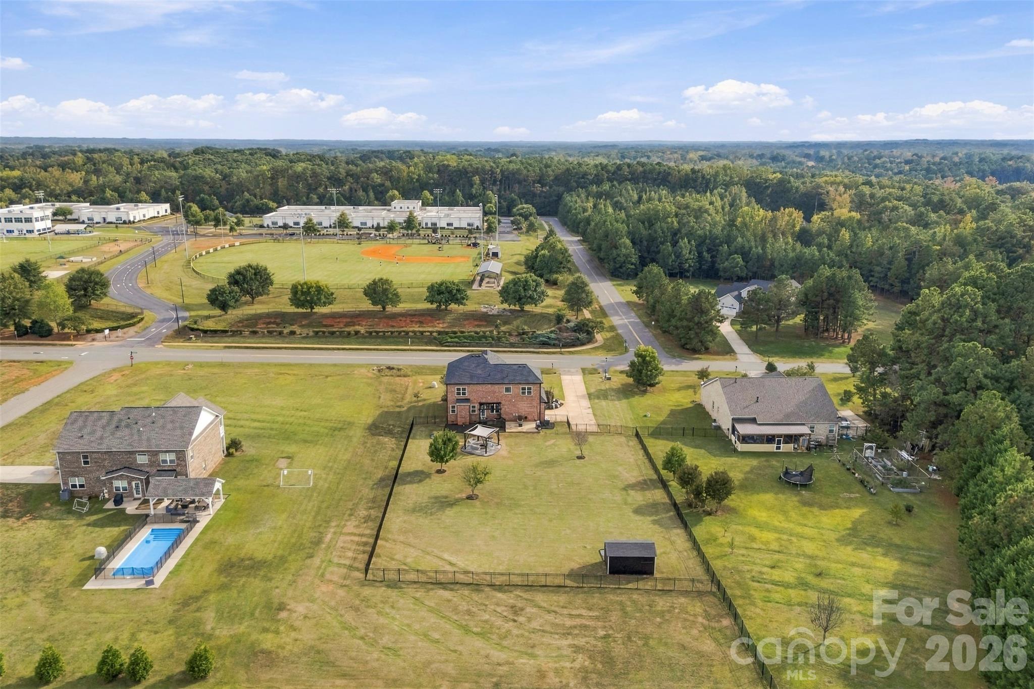 1124 Golden Gate Court Property Photo 47