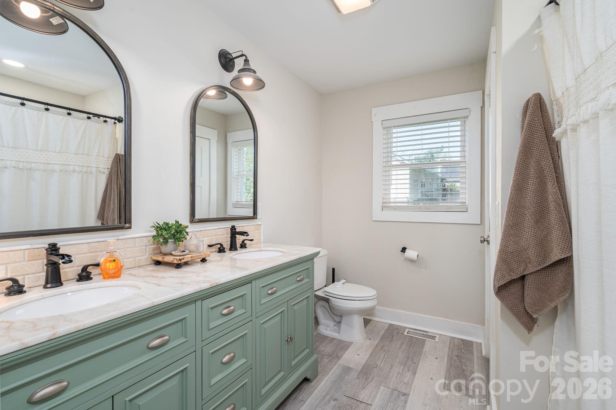 823 Limerick Drive 71 Property Photo 18