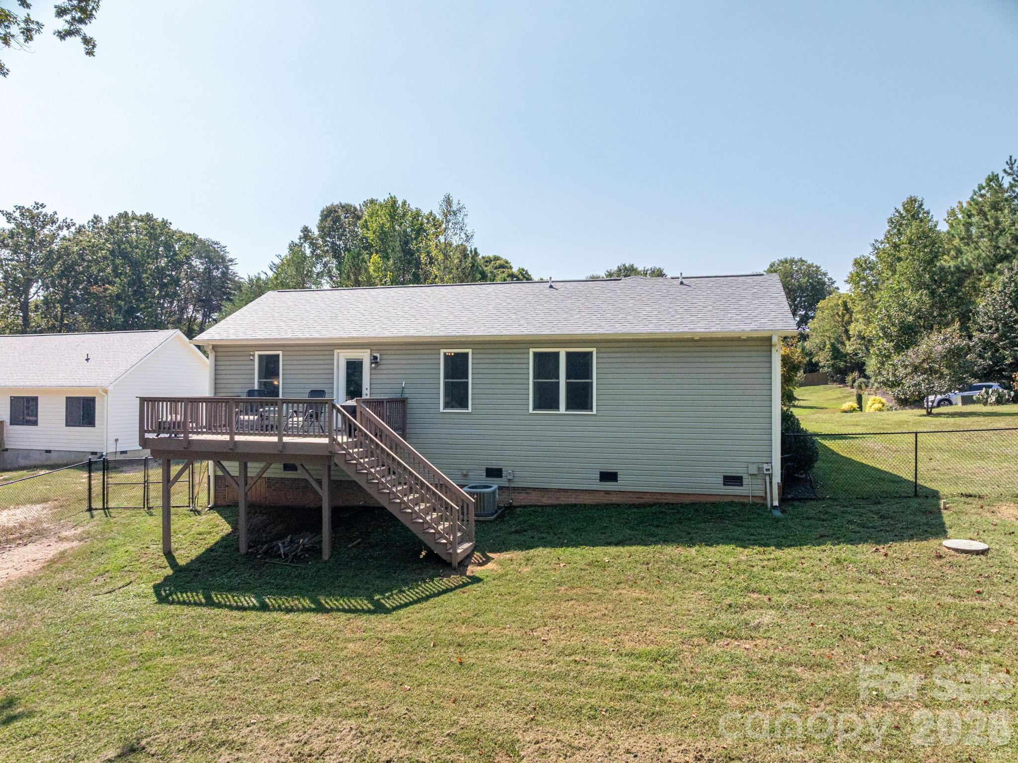 823 Limerick Drive 71 Property Photo 33
