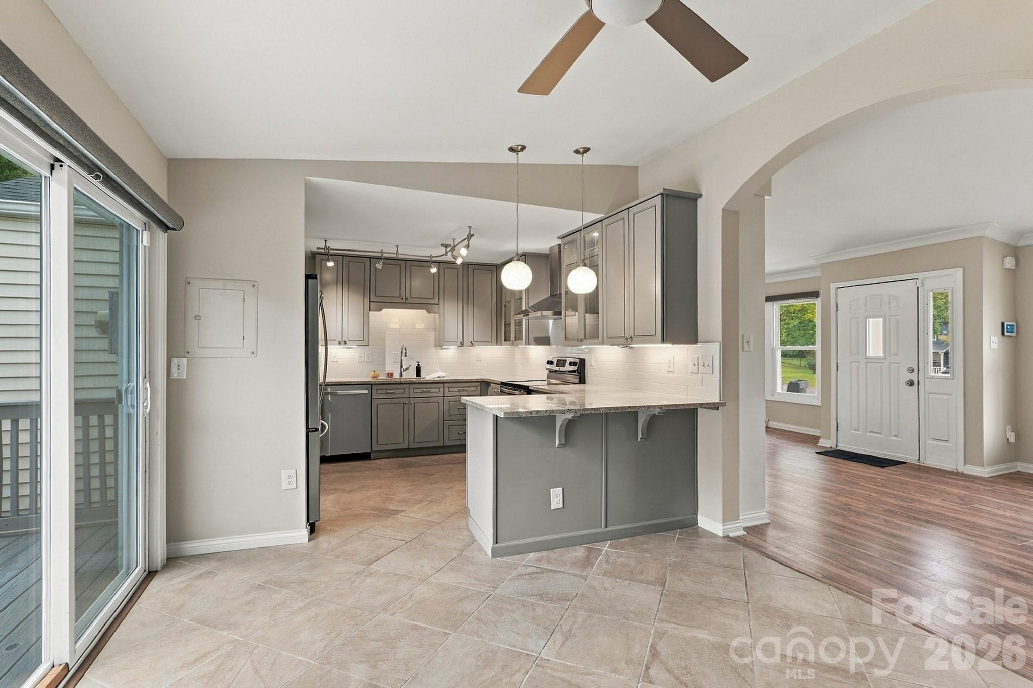 8530 Glenway Court Property Photo 11