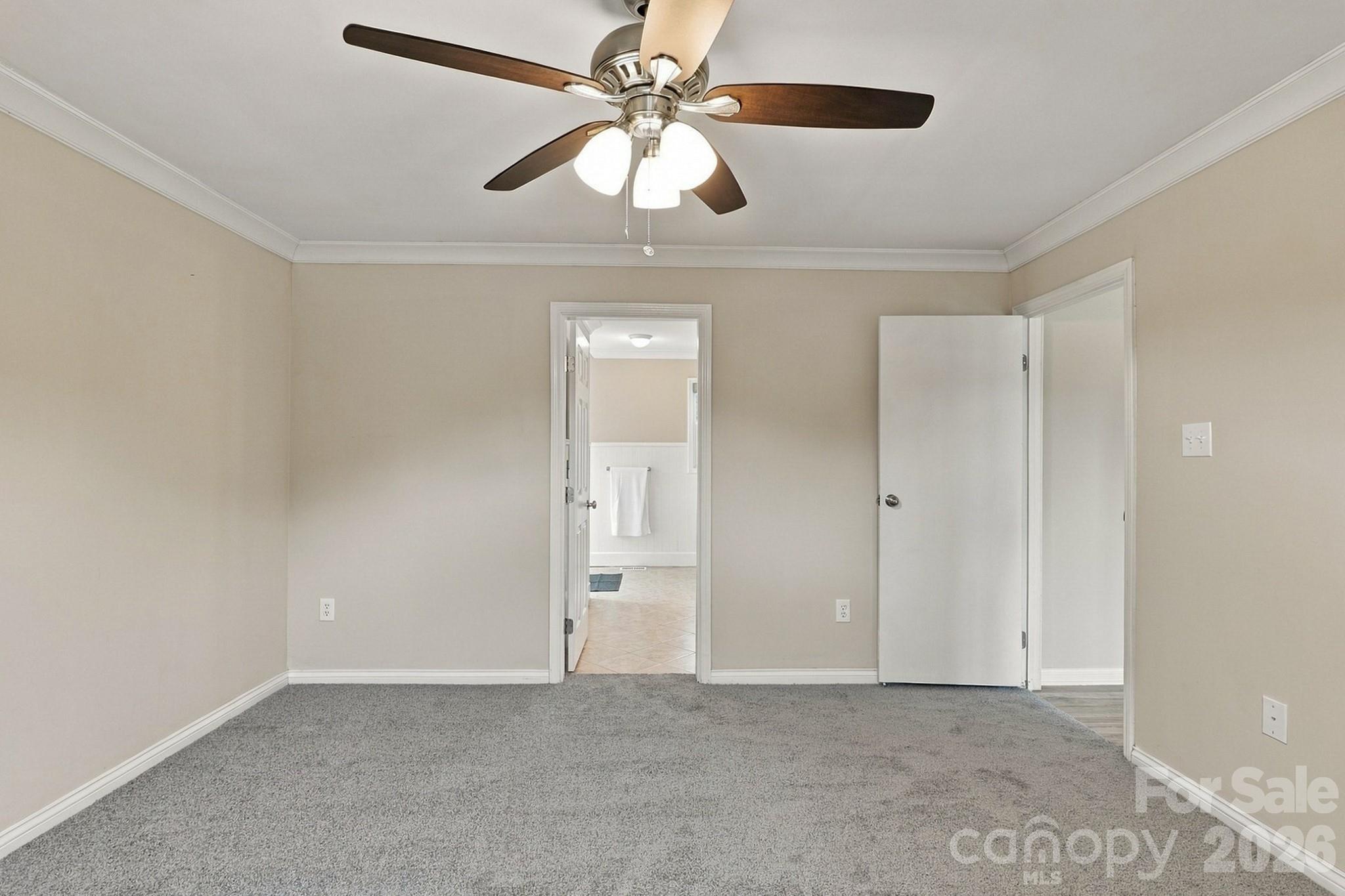 8530 Glenway Court Property Photo 17
