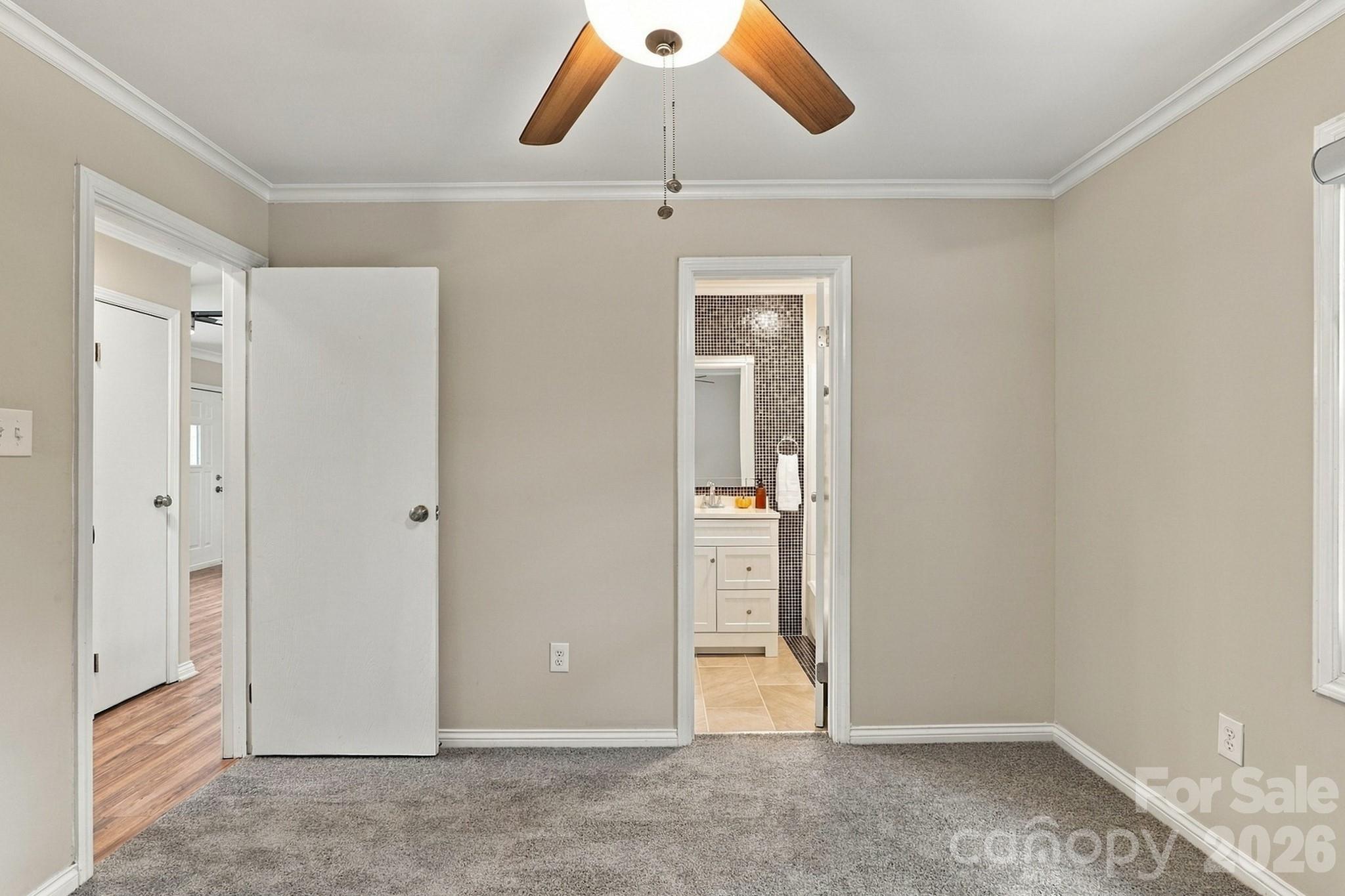 8530 Glenway Court Property Photo 23