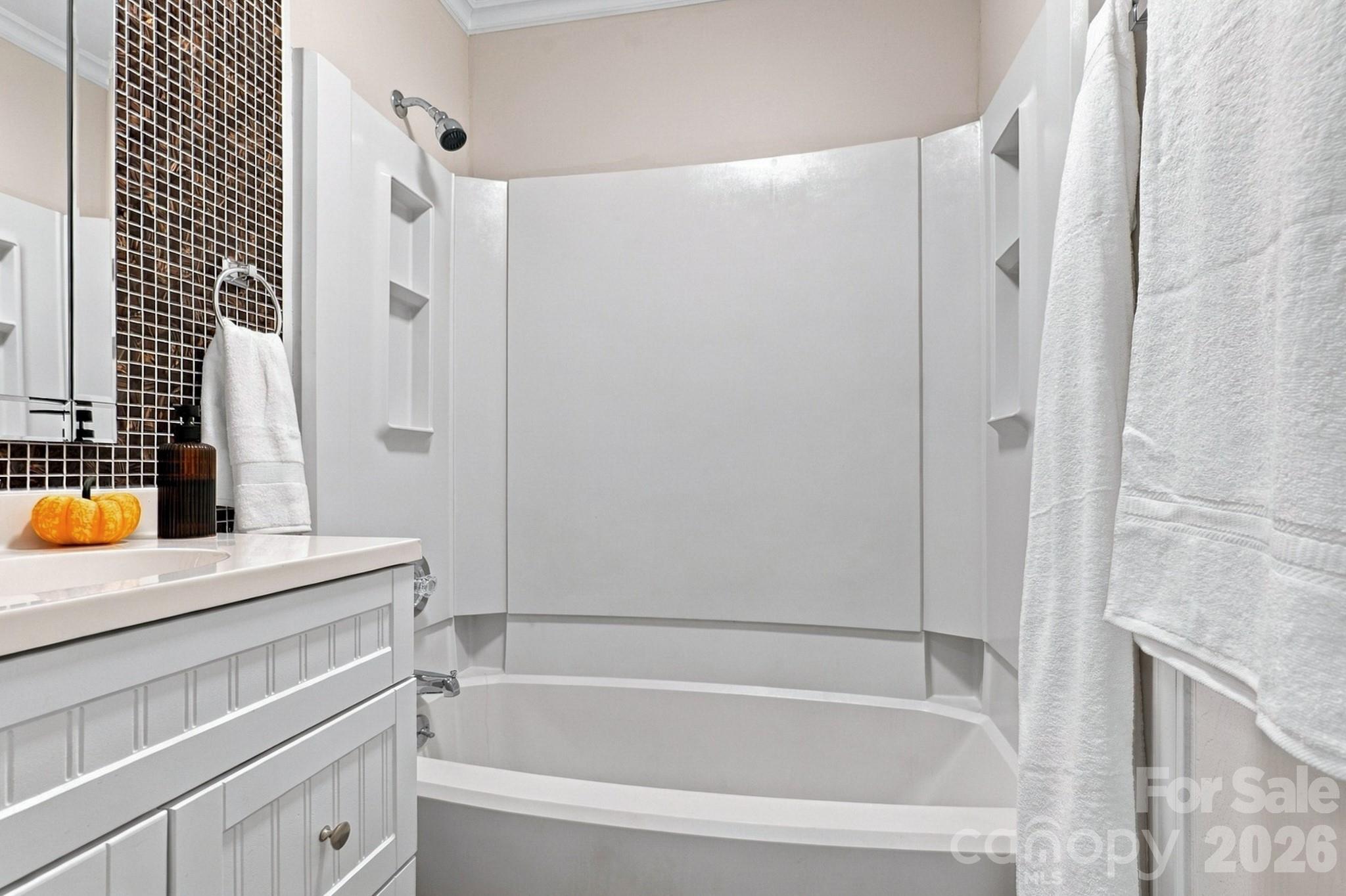 8530 Glenway Court Property Photo 26
