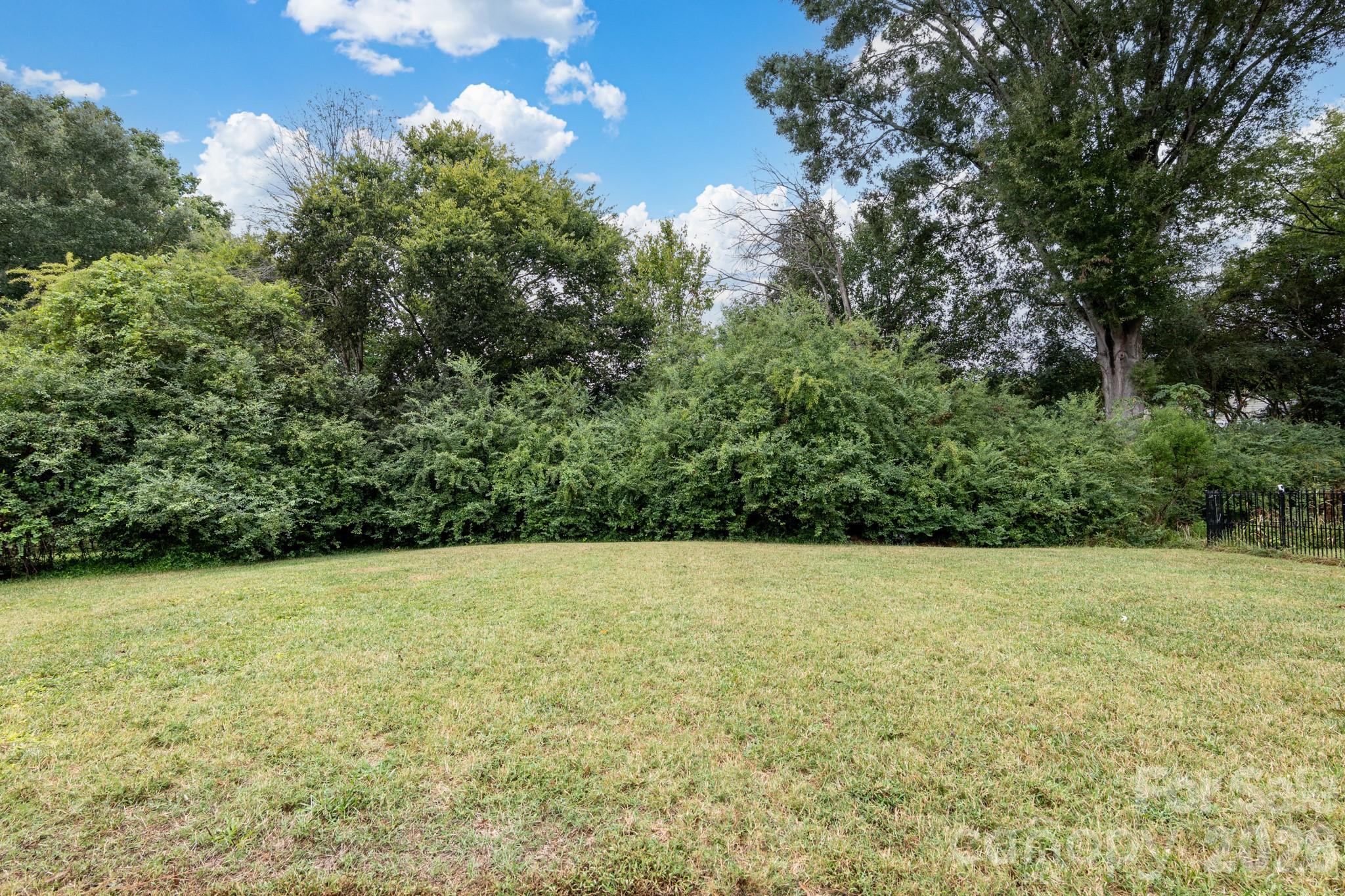 8530 Glenway Court Property Photo 31