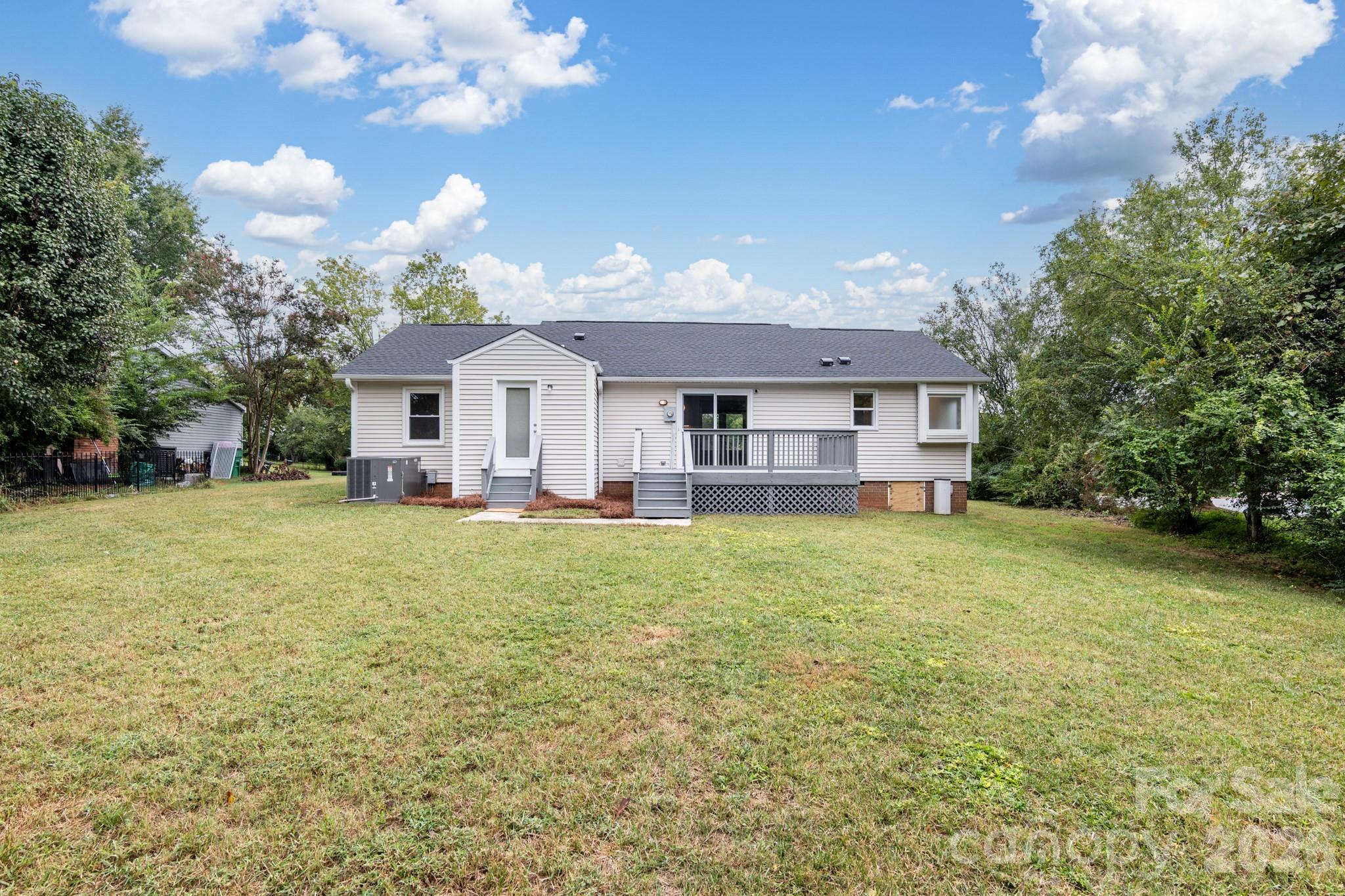 8530 Glenway Court Property Photo 33