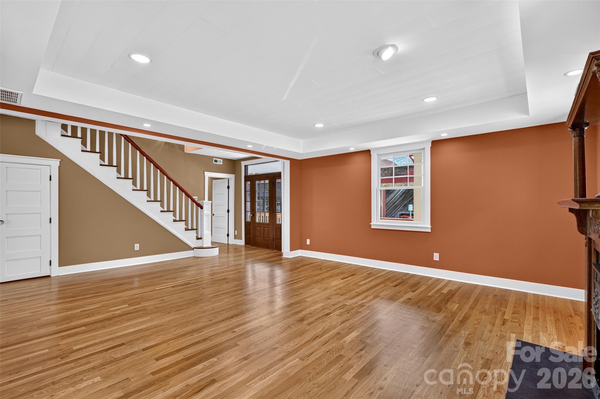 39 S Main Street Property Photo 10