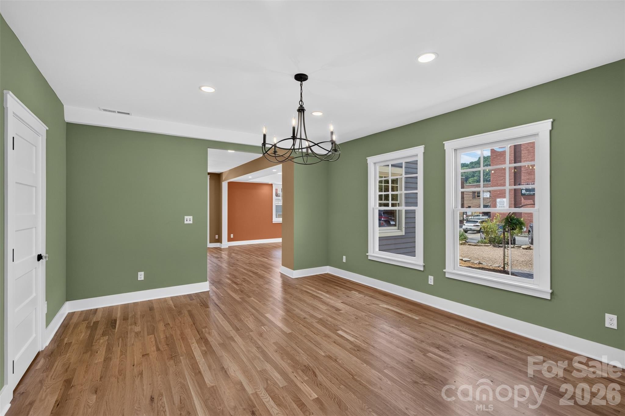 39 S Main Street Property Photo 12
