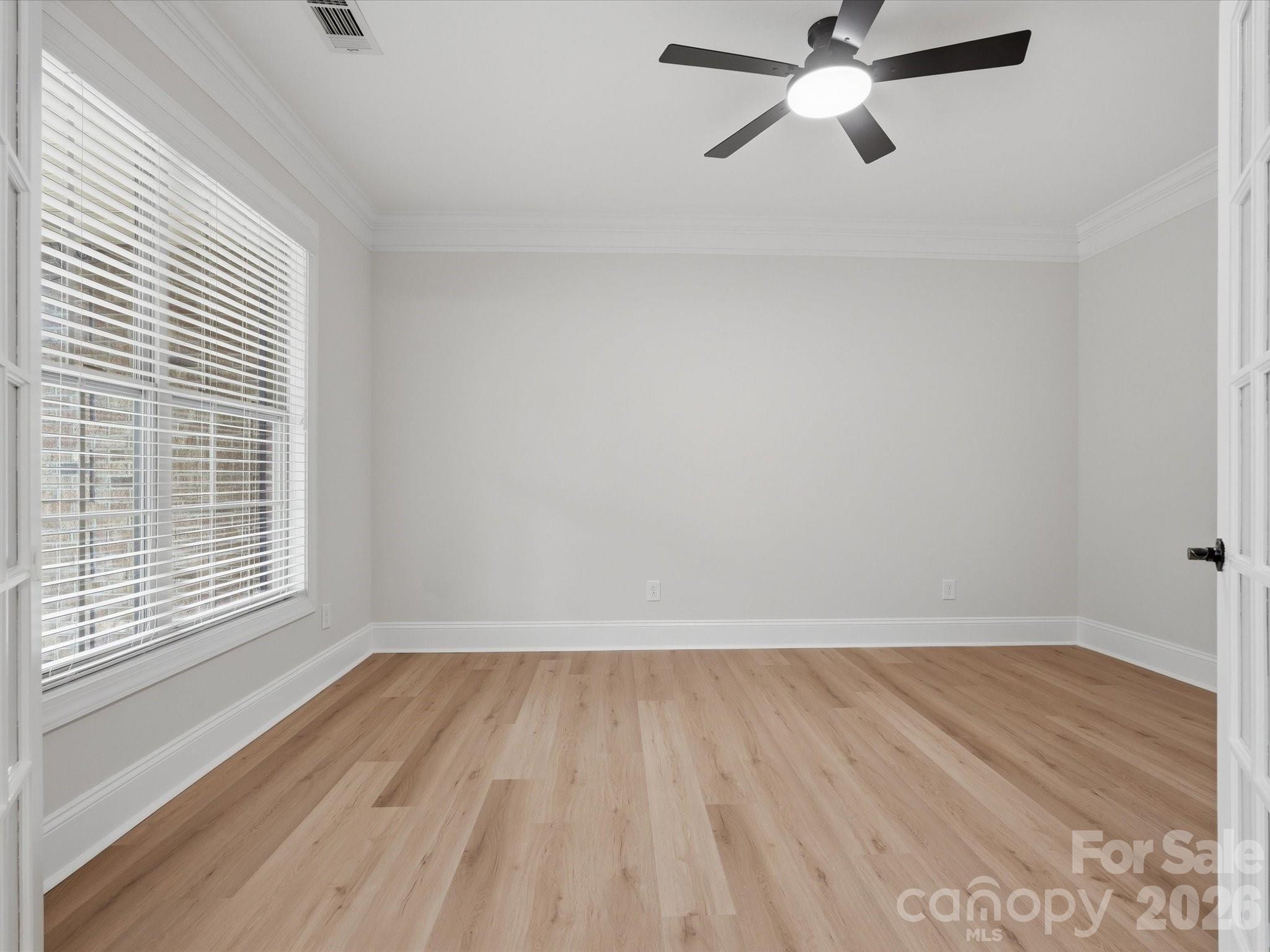 315 Golden View Drive Property Photo 5