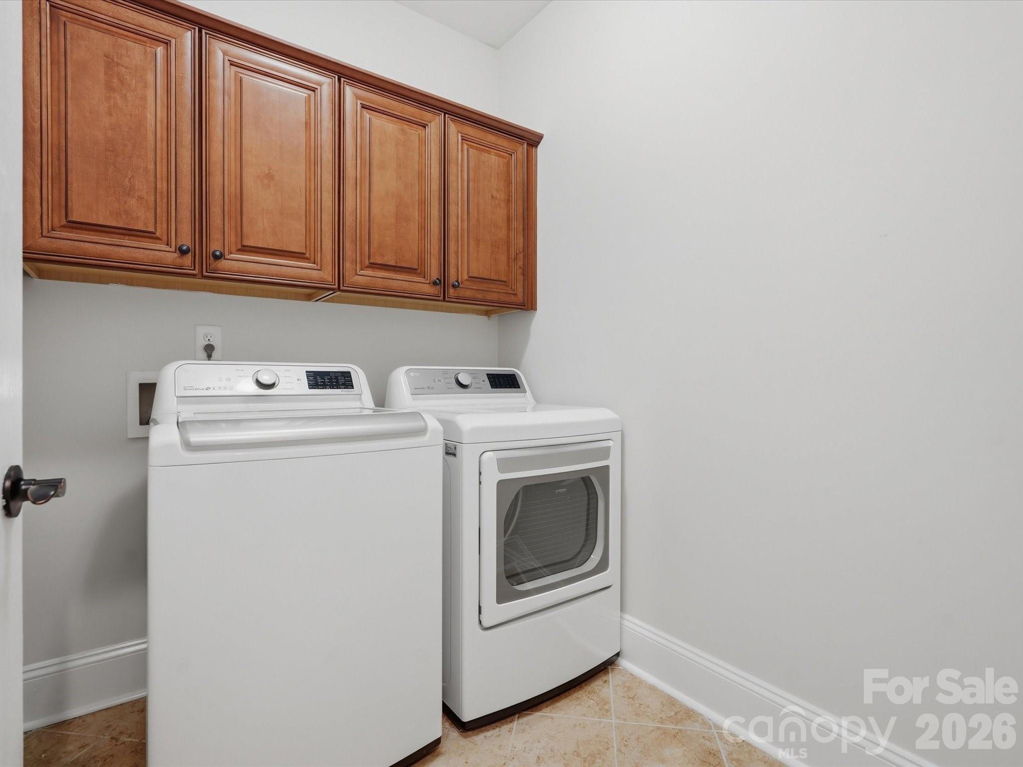 315 Golden View Drive Property Photo 26