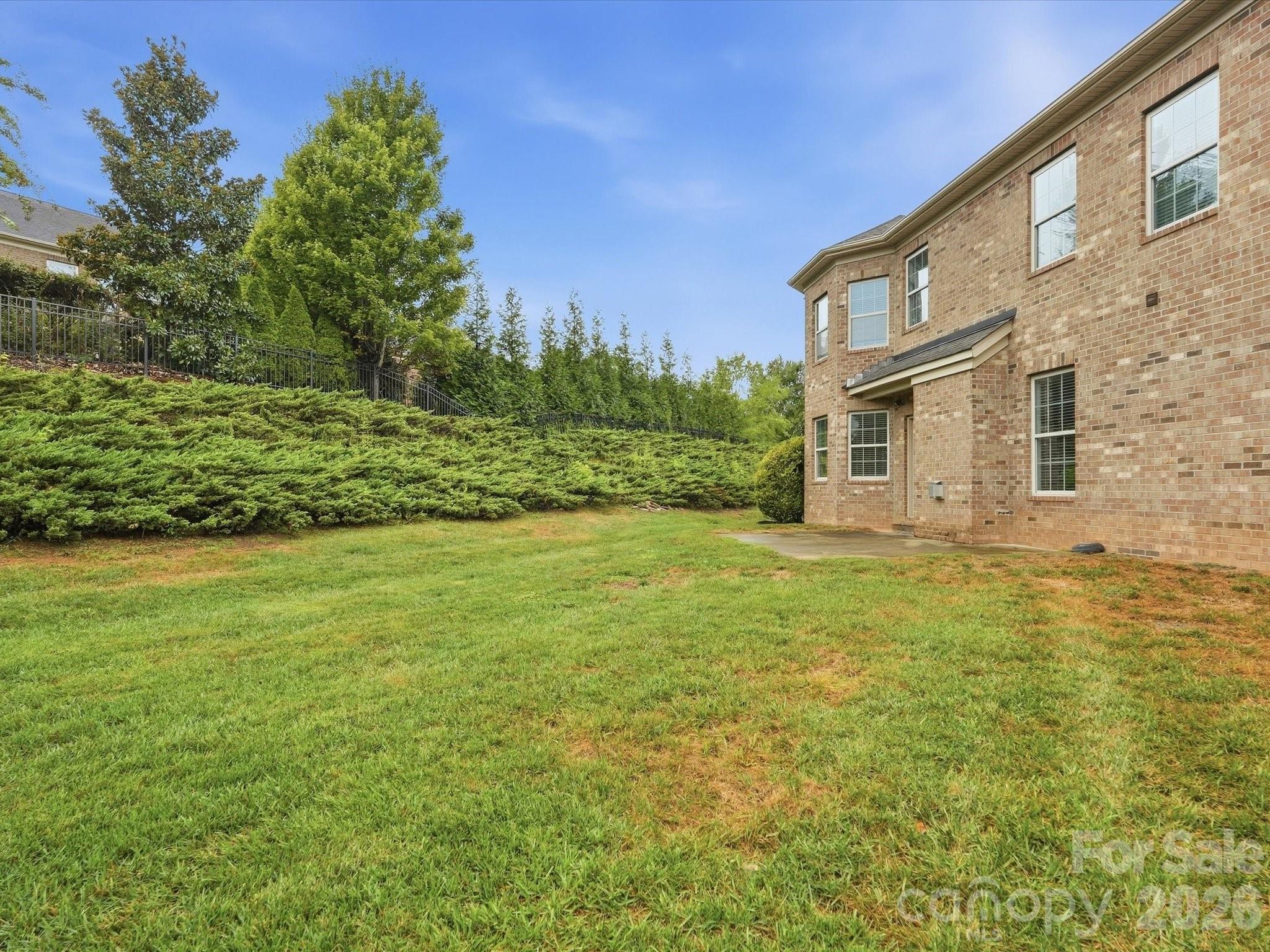 315 Golden View Drive Property Photo 43