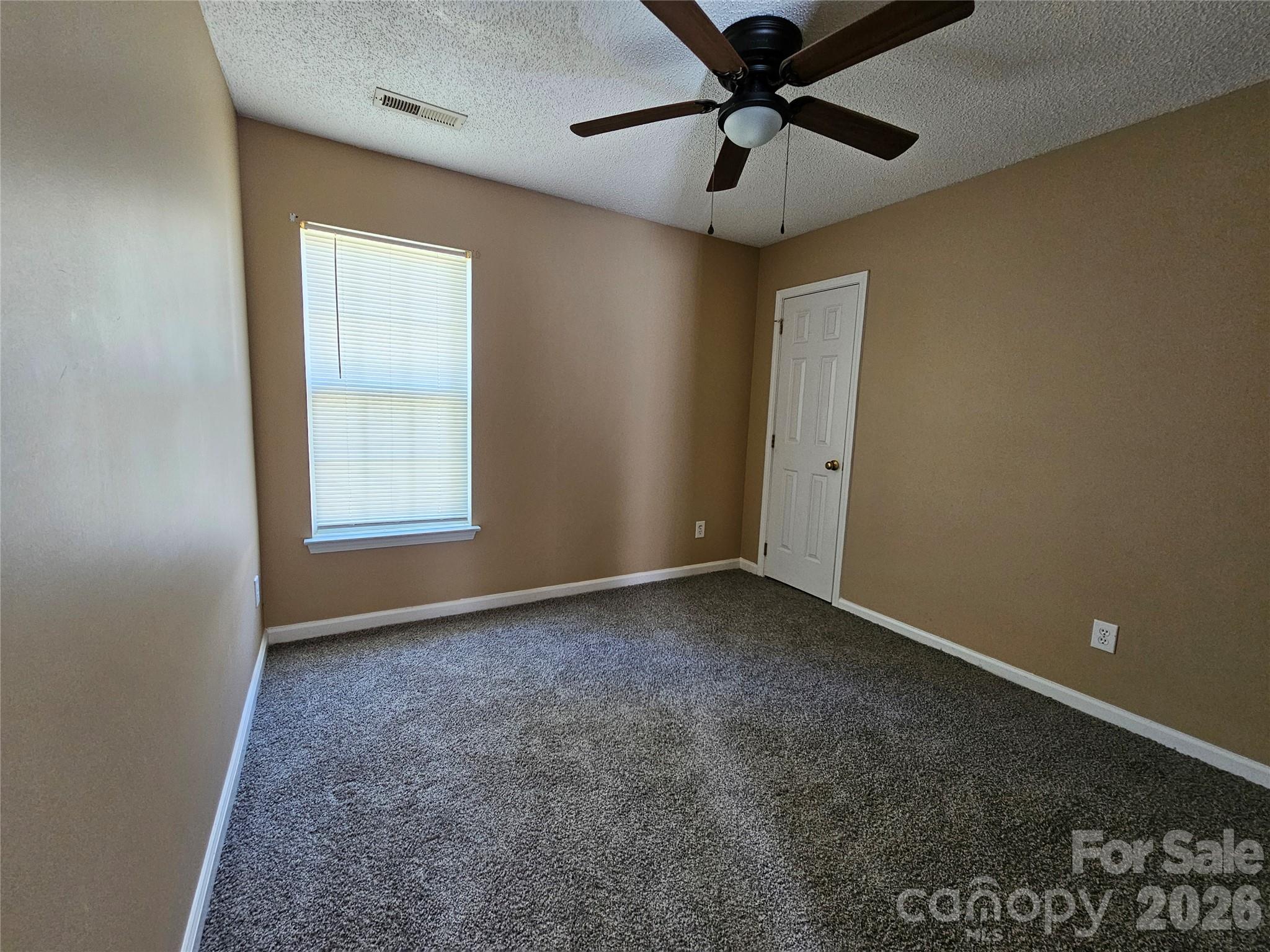7402 Shiras Court Property Photo 20