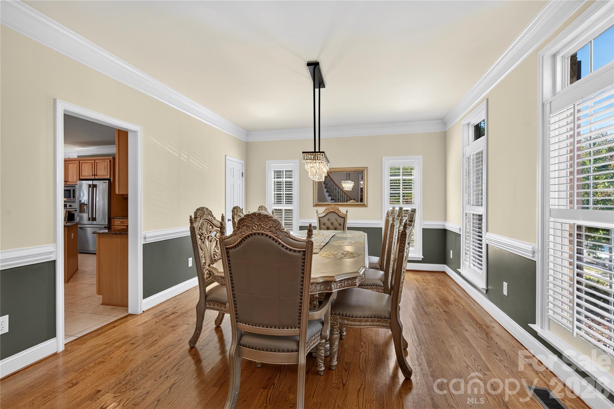 9153 Kensington Forest Drive Property Photo 12