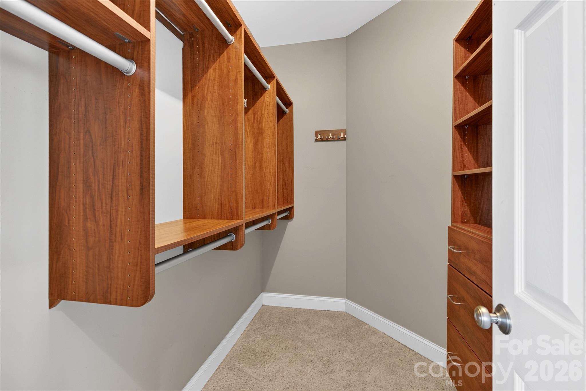 9153 Kensington Forest Drive Property Photo 18