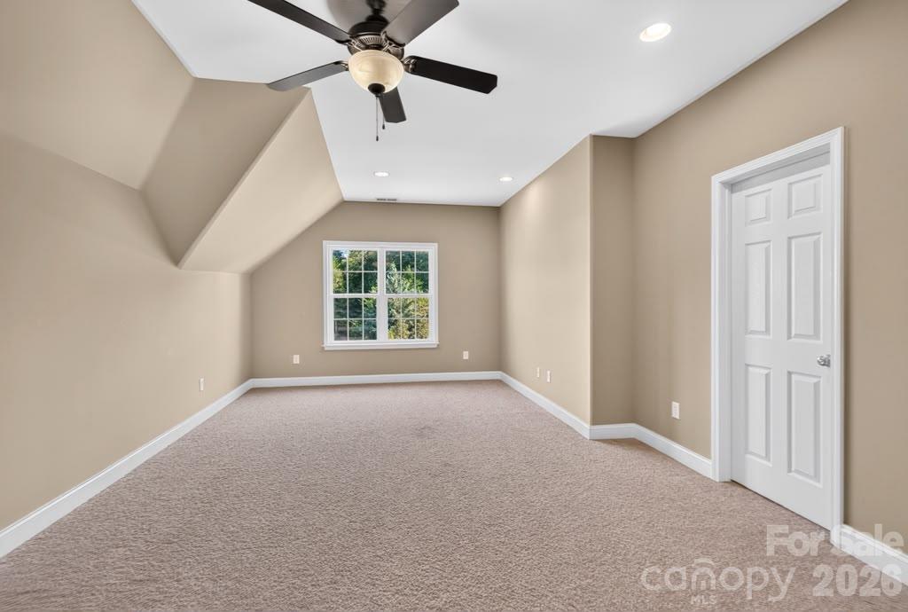 9153 Kensington Forest Drive Property Photo 34