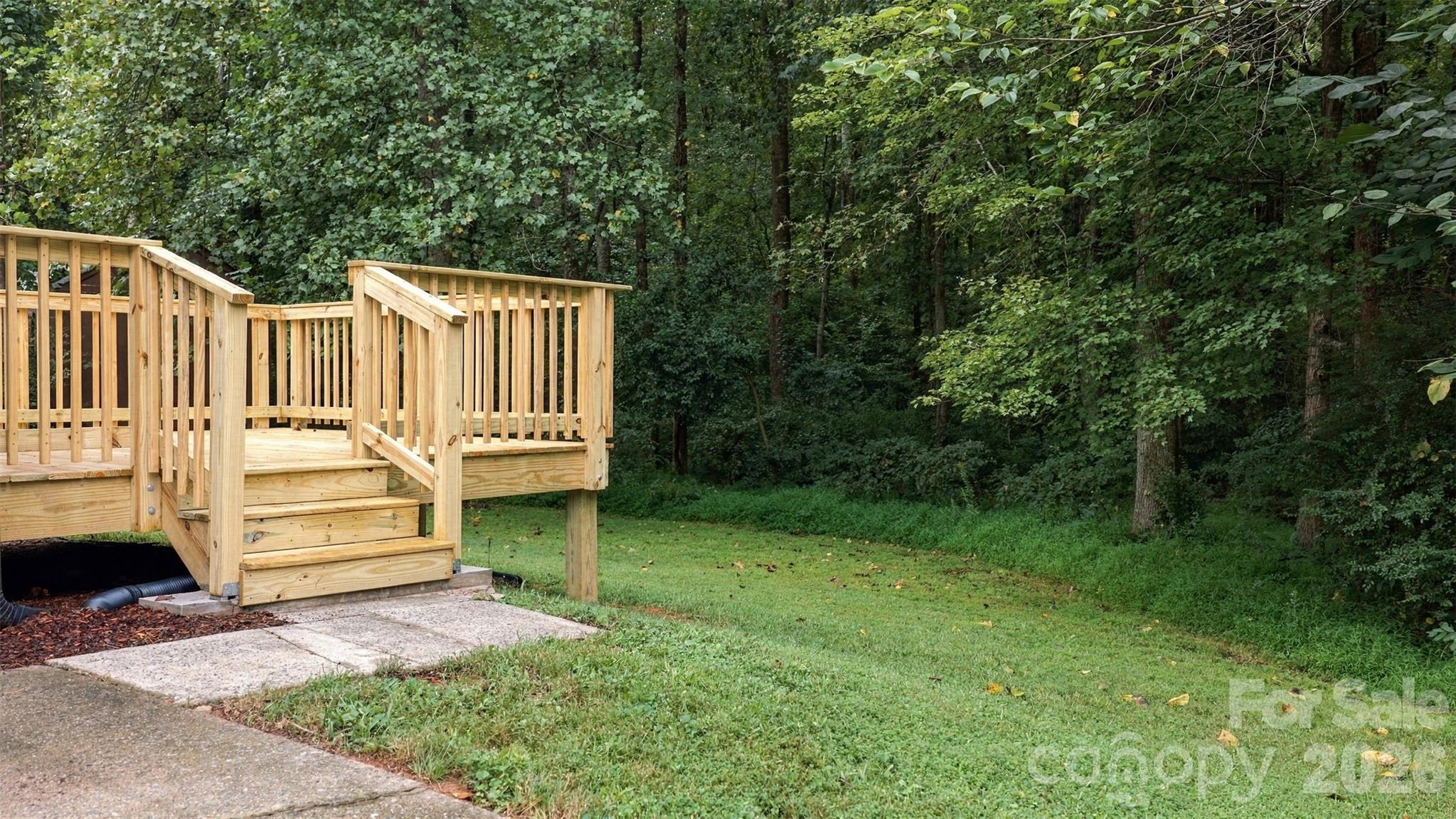 2115 Teddington Drive Property Photo 32