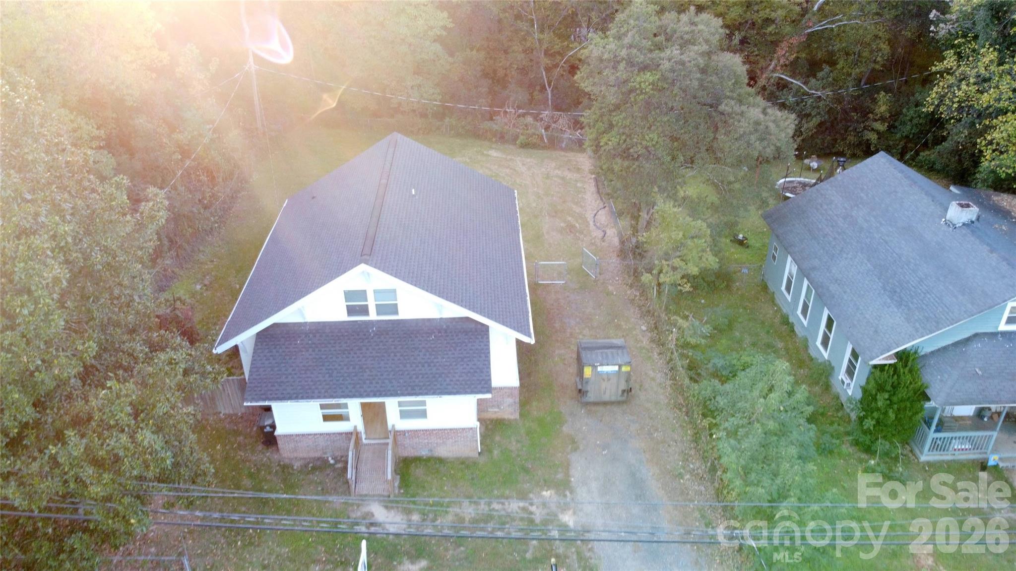 16 Cauthen Street Property Photo 2