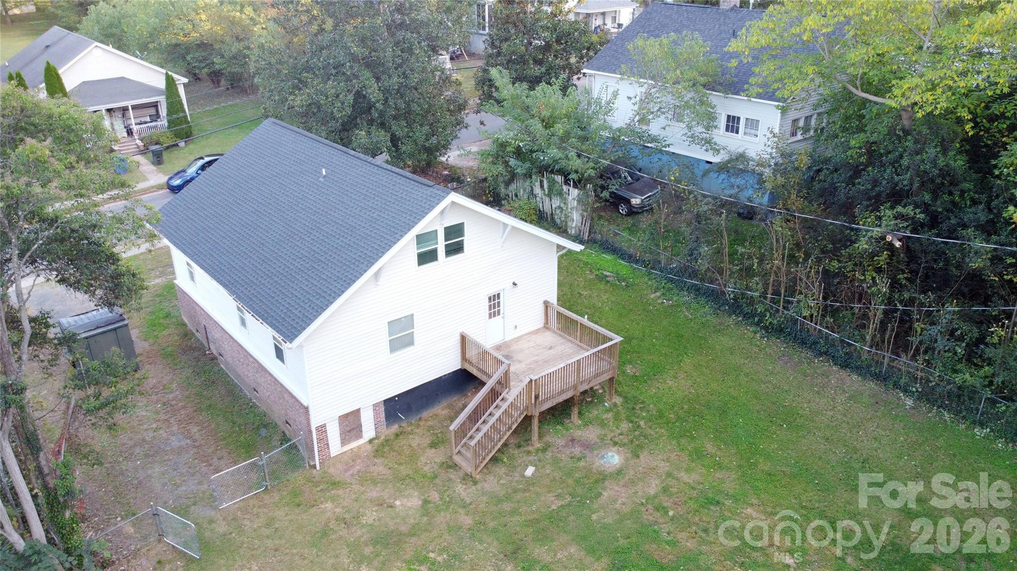 16 Cauthen Street Property Photo 3