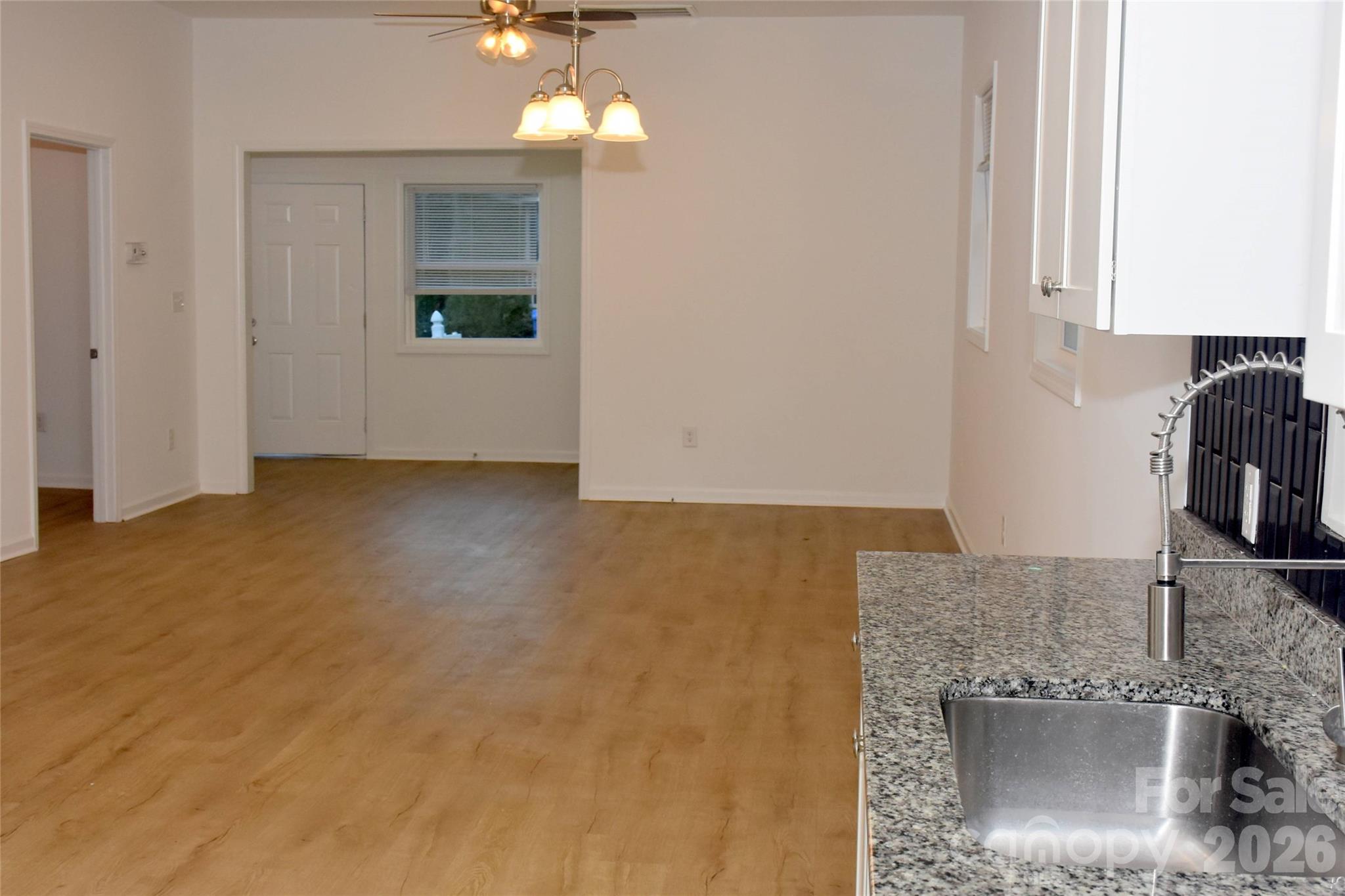 16 Cauthen Street Property Photo 4