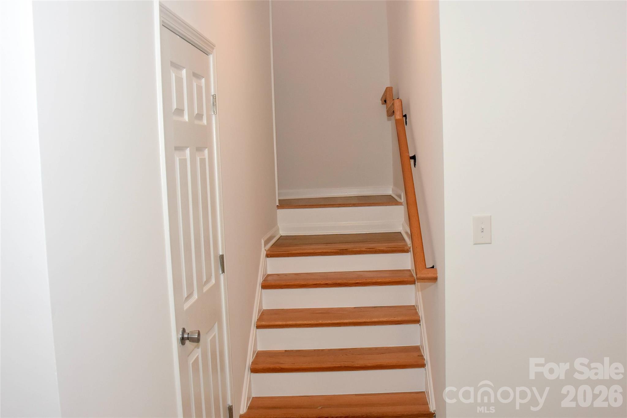 16 Cauthen Street Property Photo 8