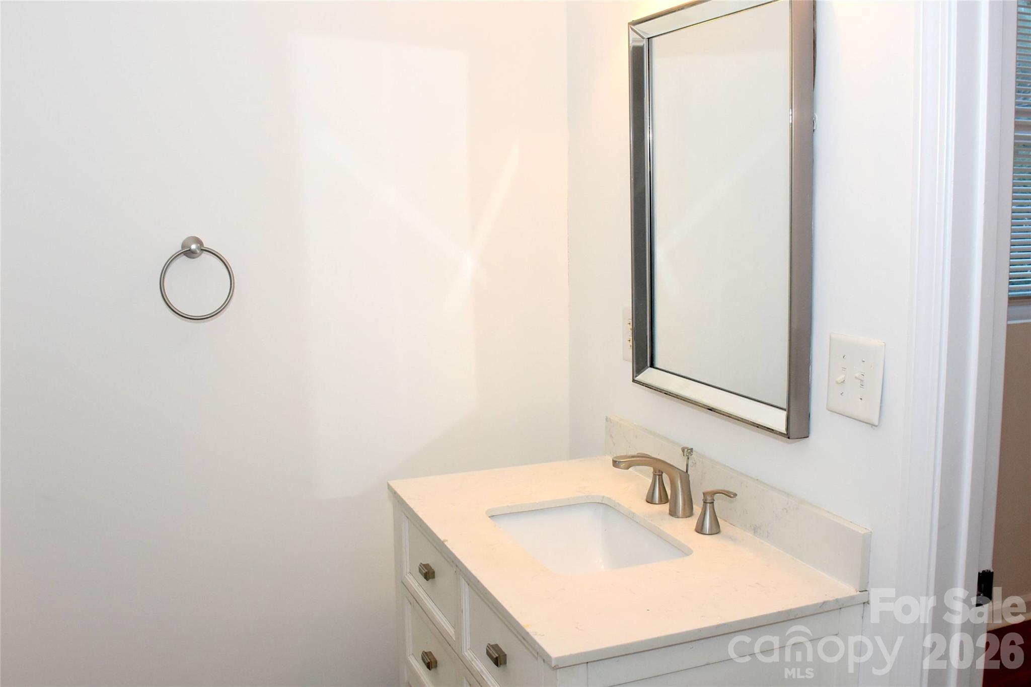 16 Cauthen Street Property Photo 13