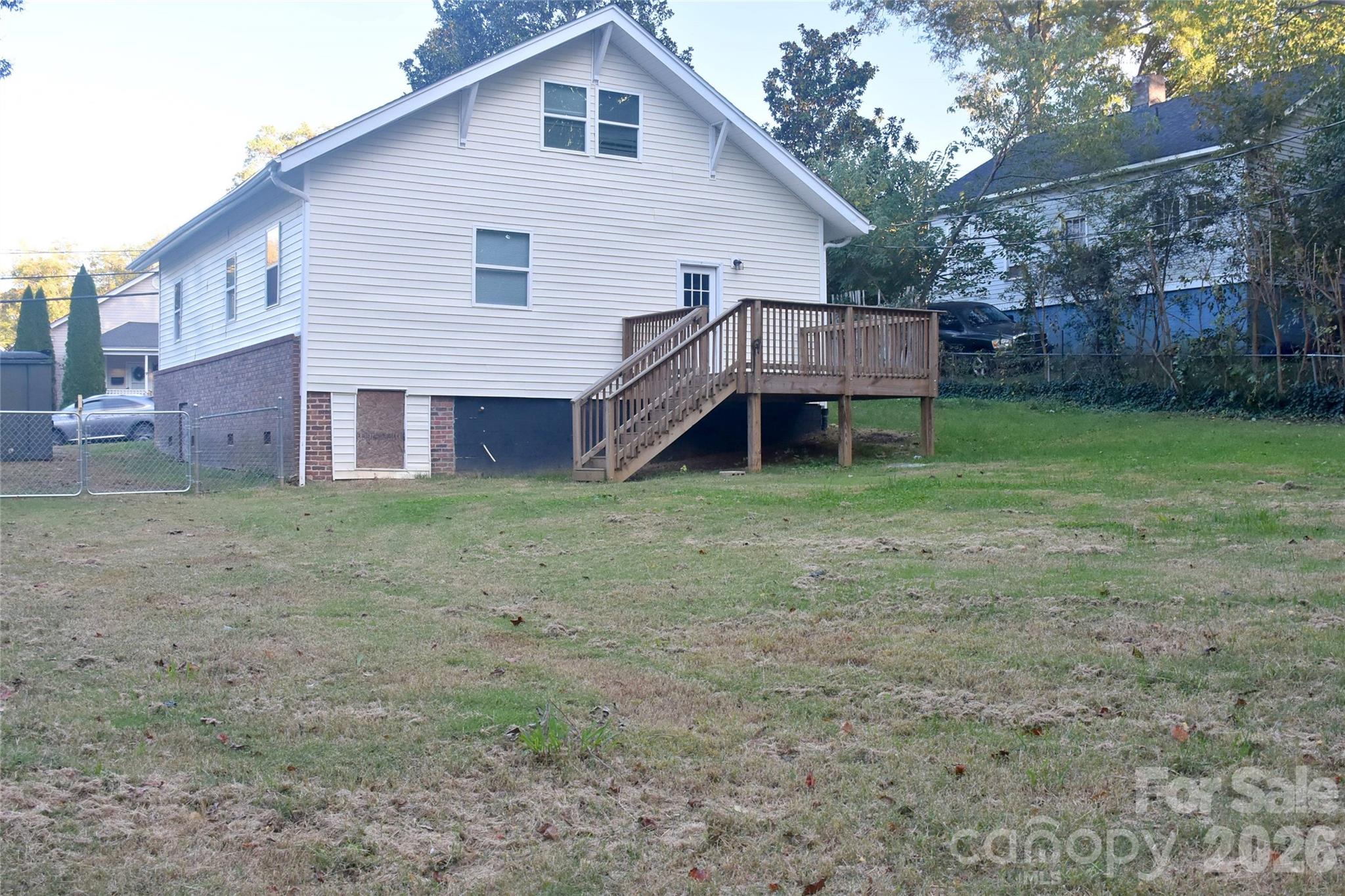 16 Cauthen Street Property Photo 29
