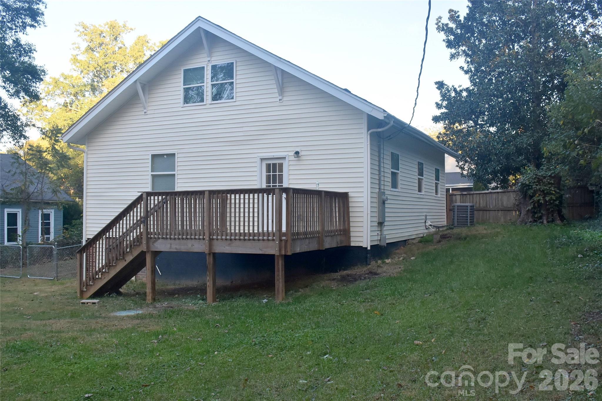 16 Cauthen Street Property Photo 30
