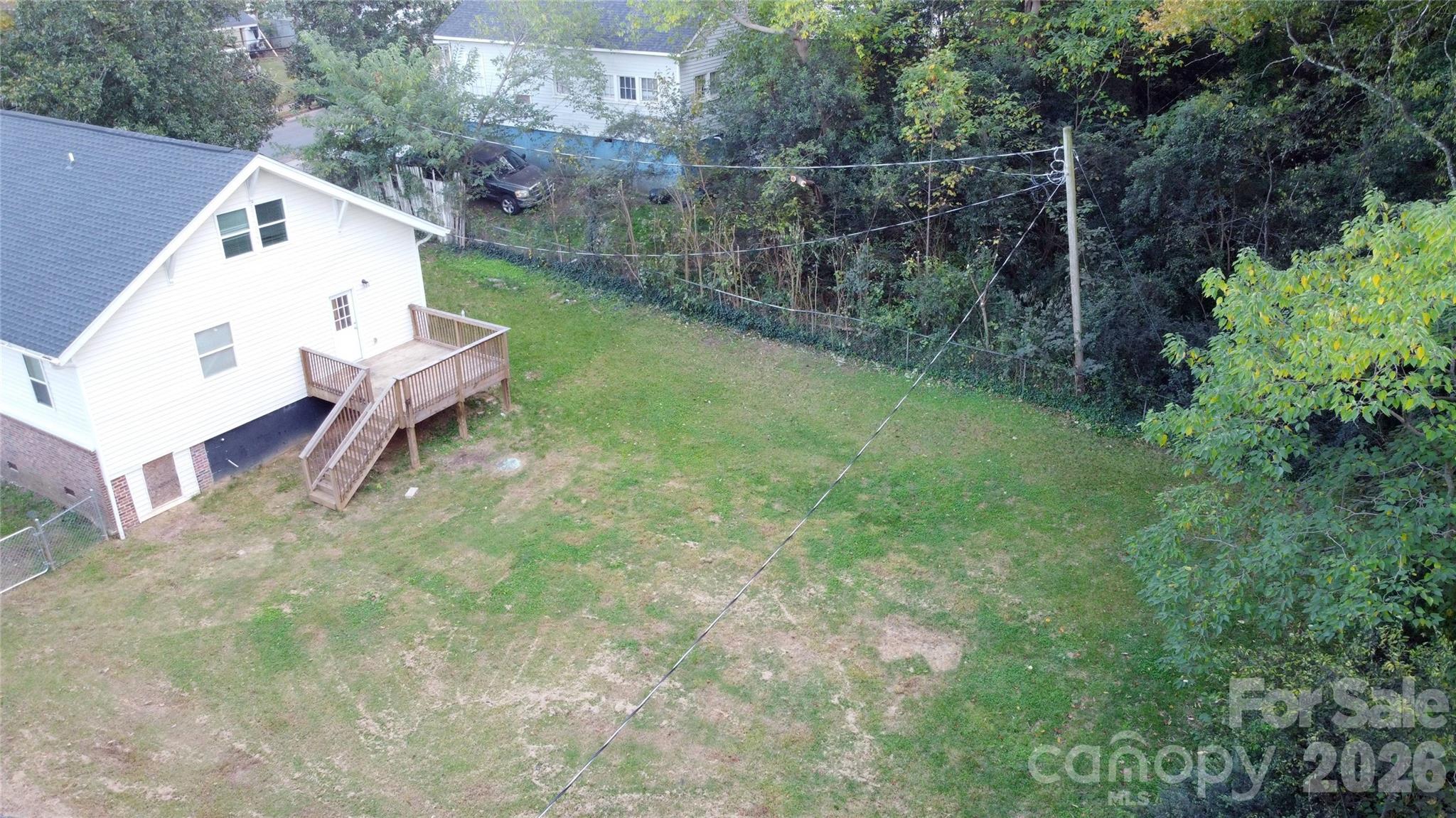 16 Cauthen Street Property Photo 31