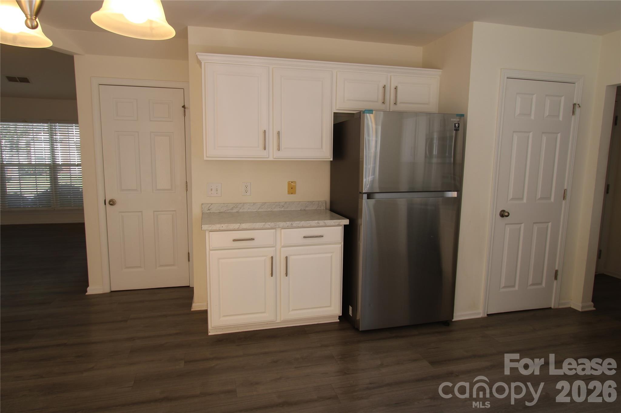 11118 Cypress View Drive Property Photo 11