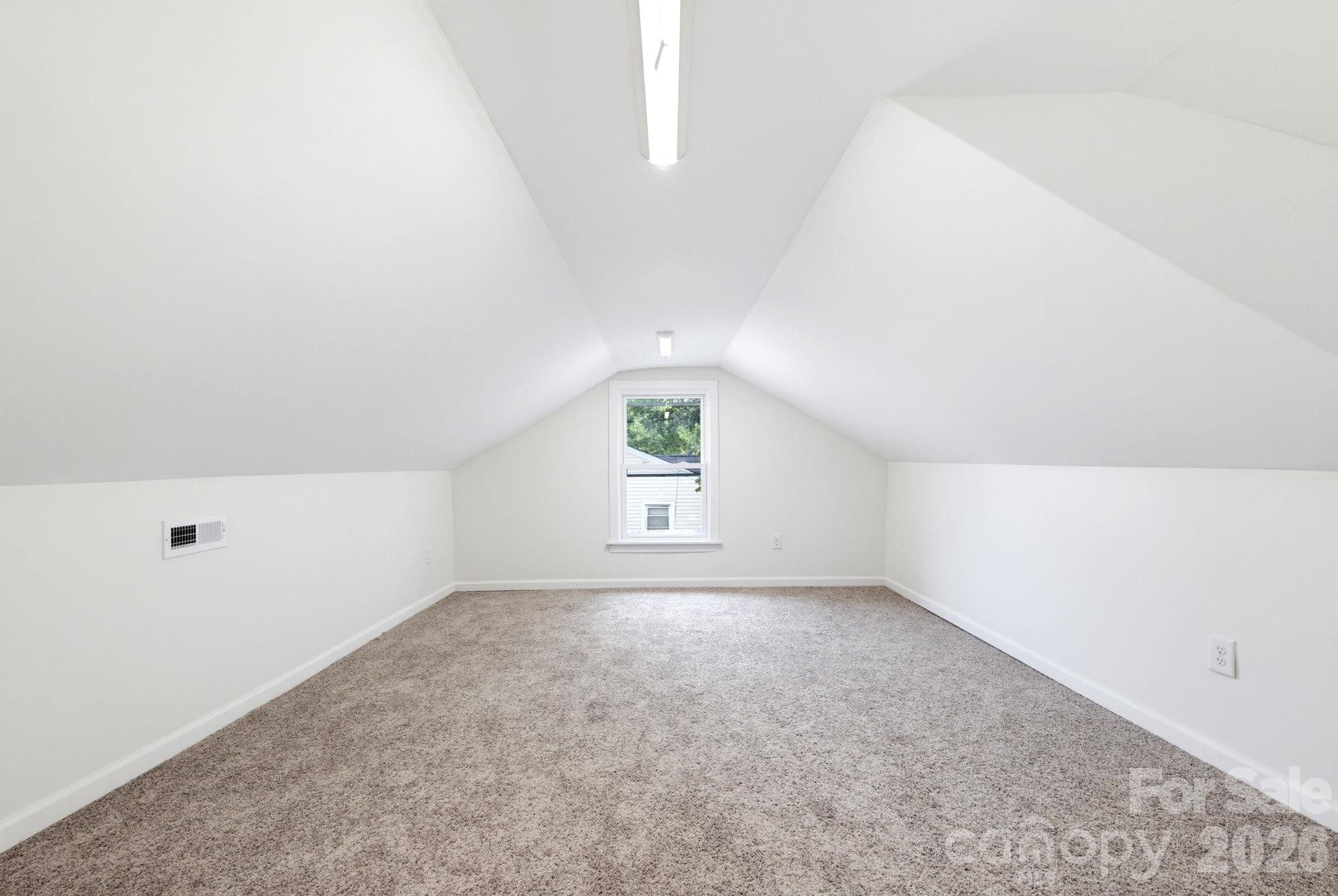 1014 8th Street Property Photo 26