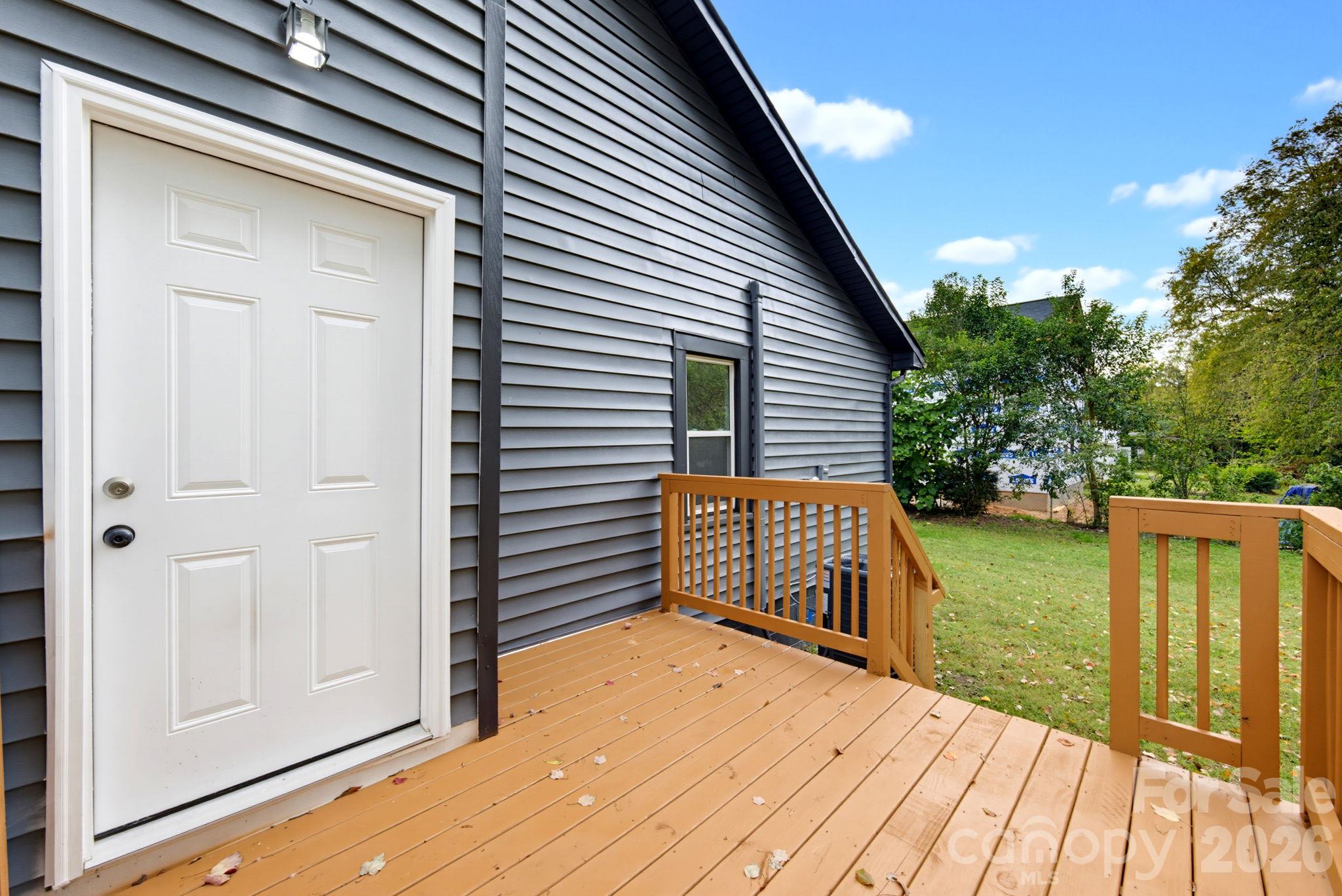 1014 8th Street Property Photo 35
