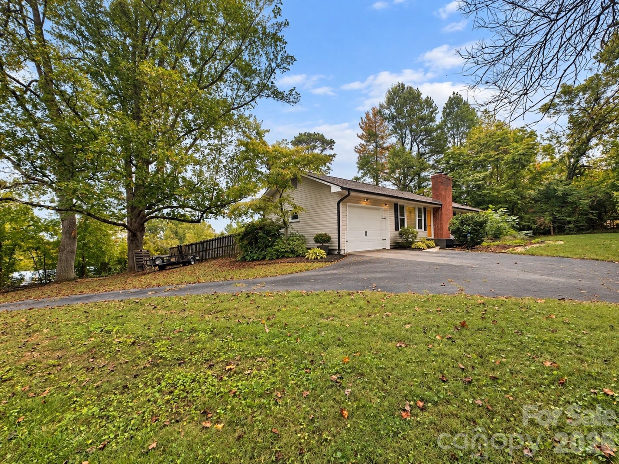 126 Stradley Mountain Road Property Photo 3