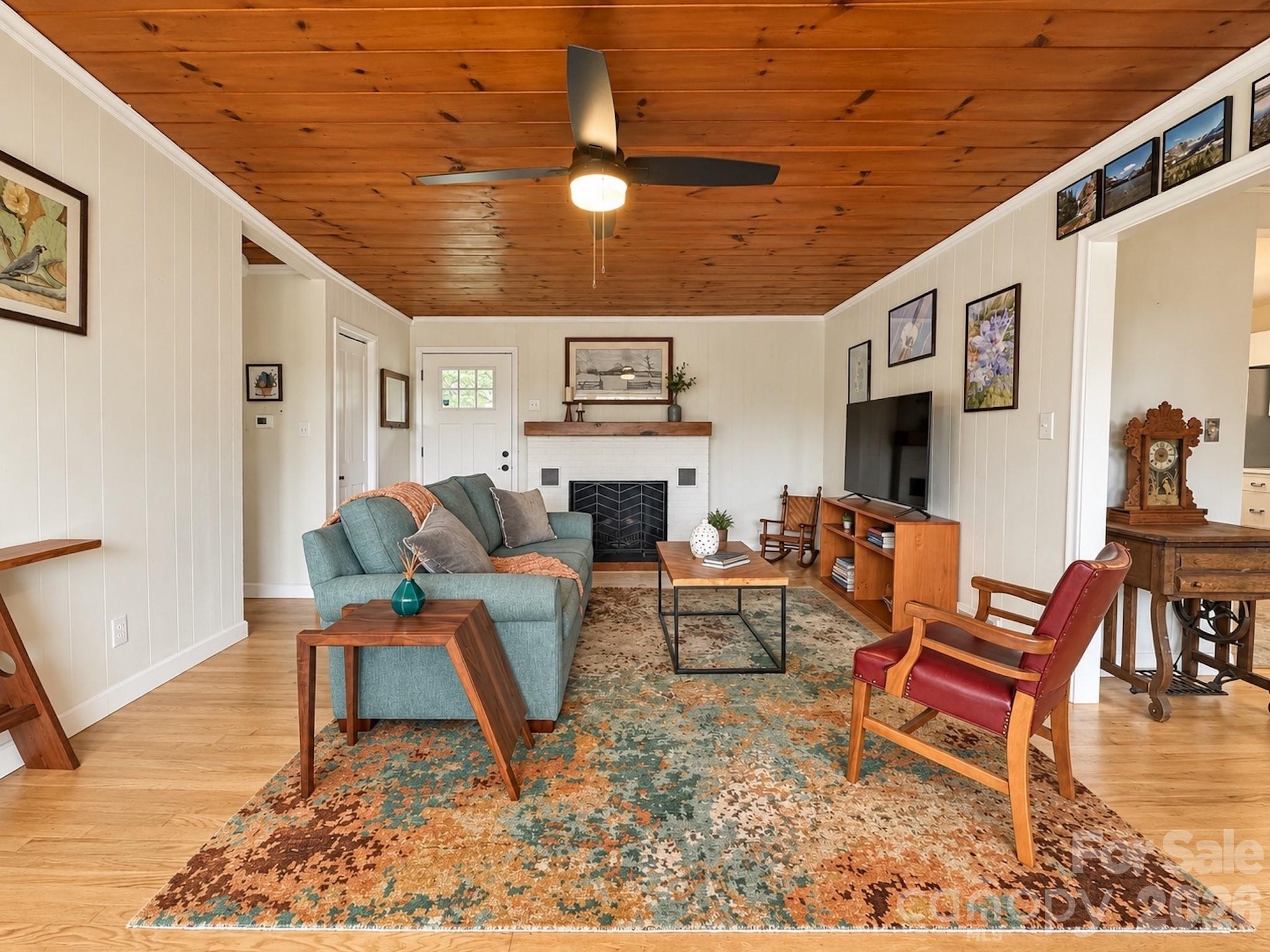 126 Stradley Mountain Road Property Photo 7