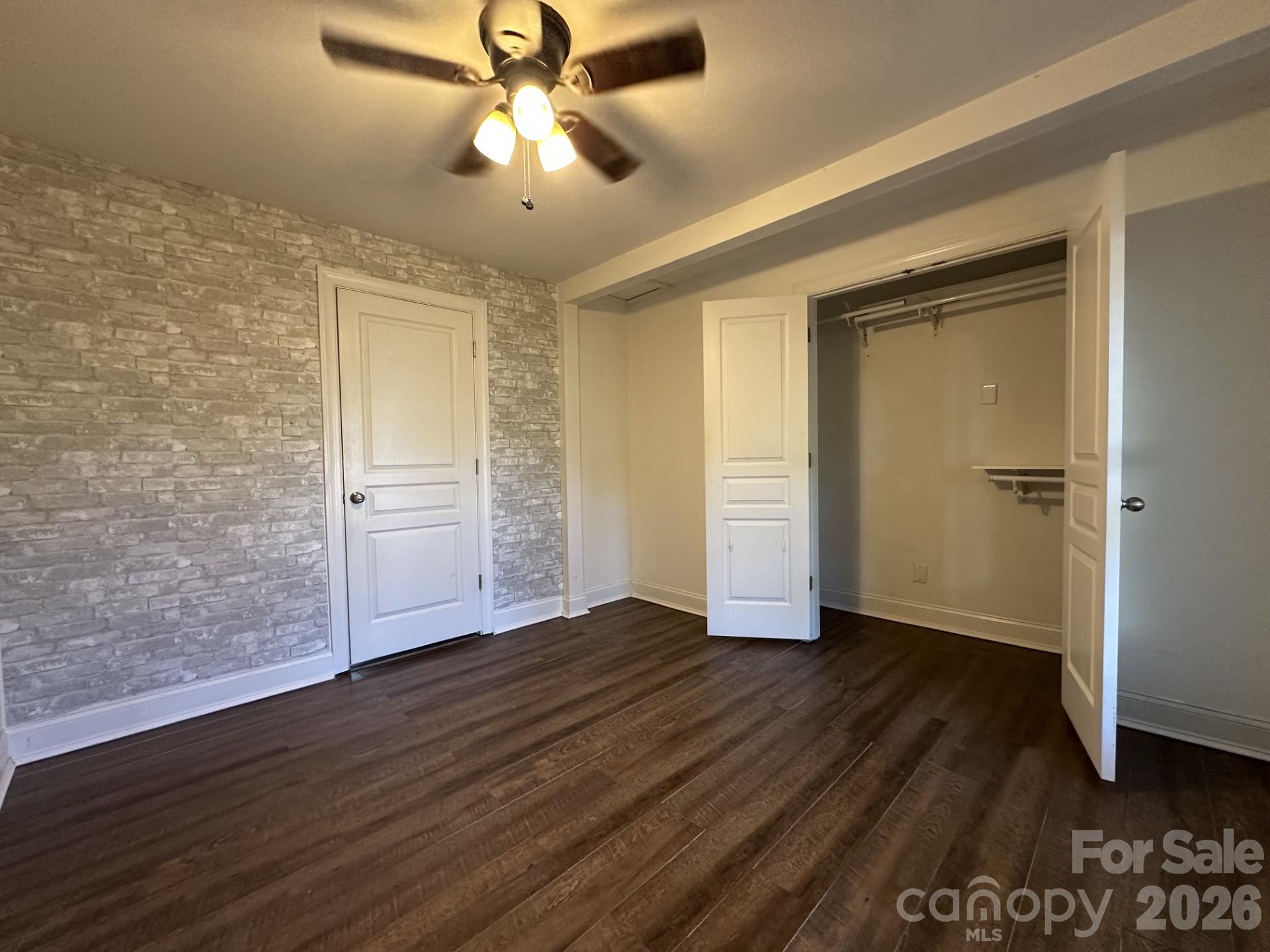 206 Pethel Street Property Photo 5