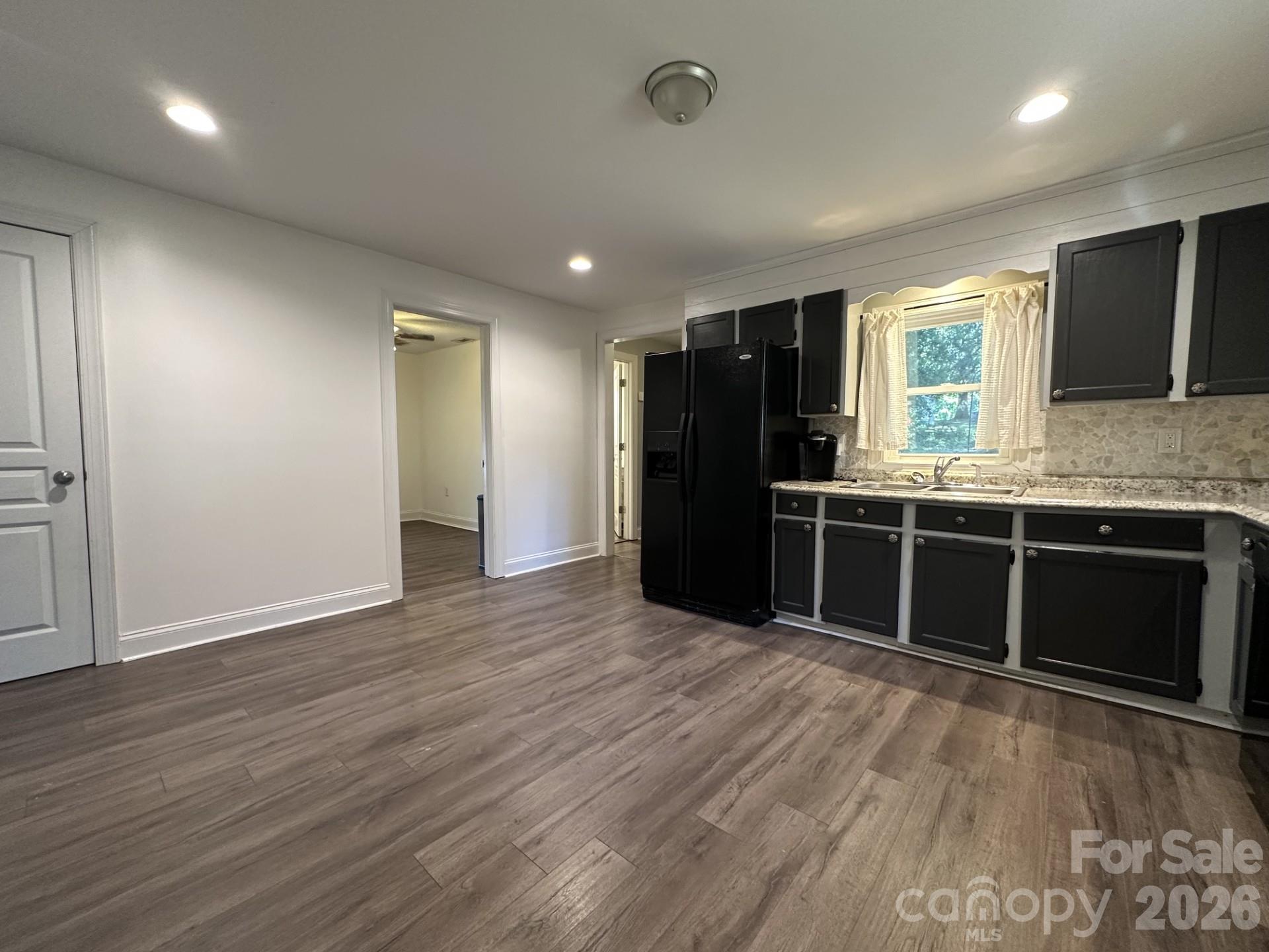206 Pethel Street Property Photo 10