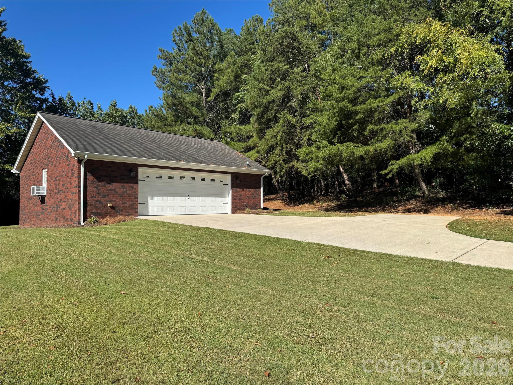 309 Imperial Way Property Photo 5