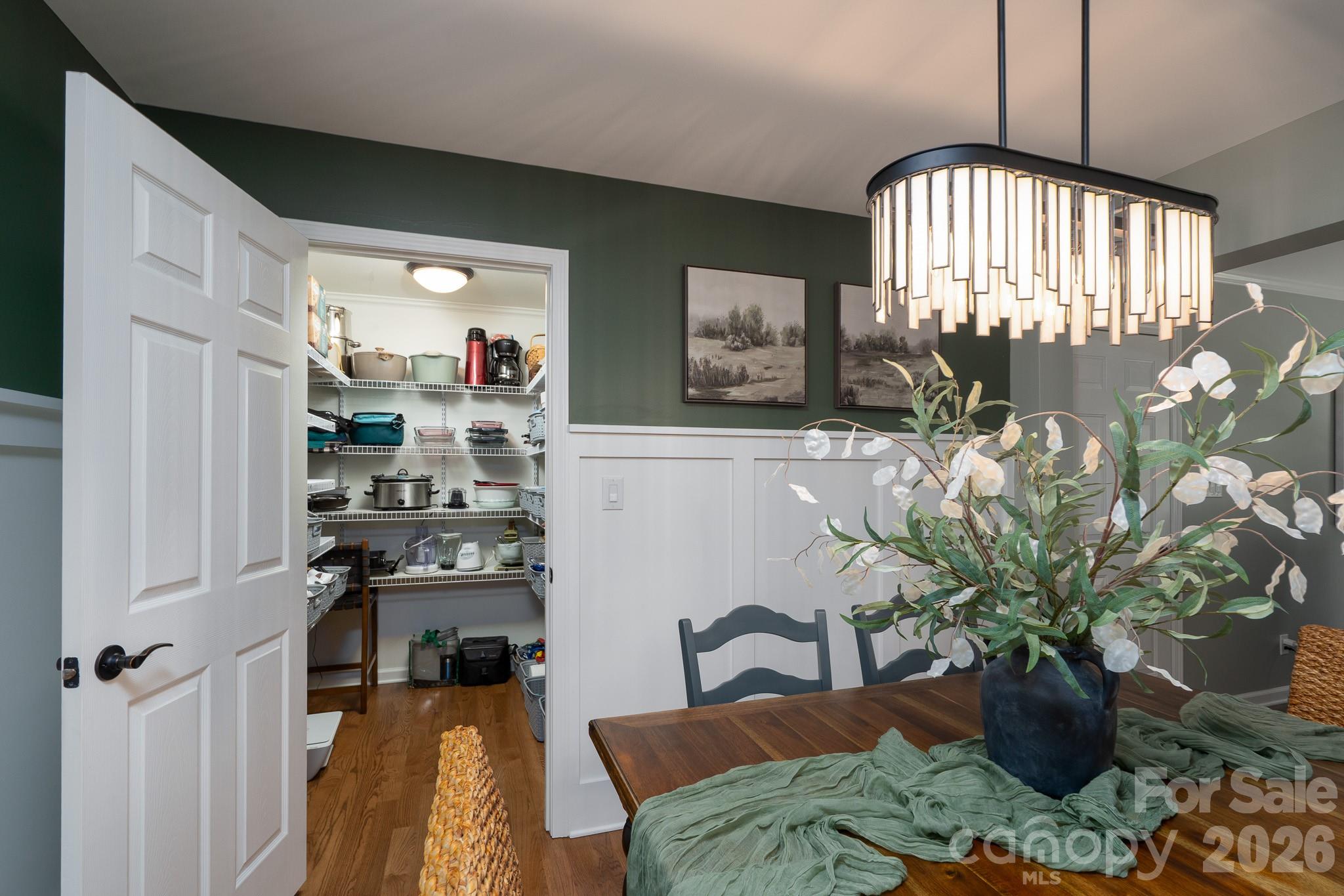 309 Imperial Way Property Photo 19
