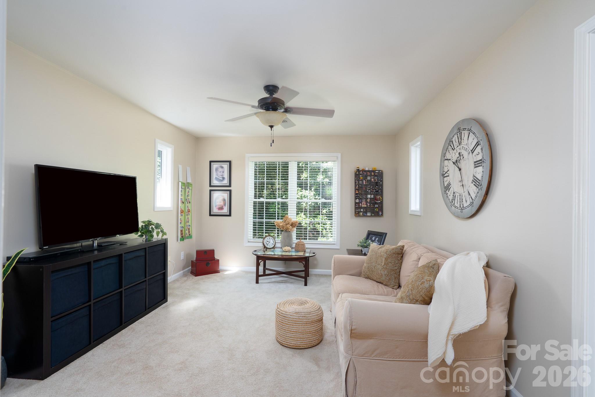 309 Imperial Way Property Photo 32