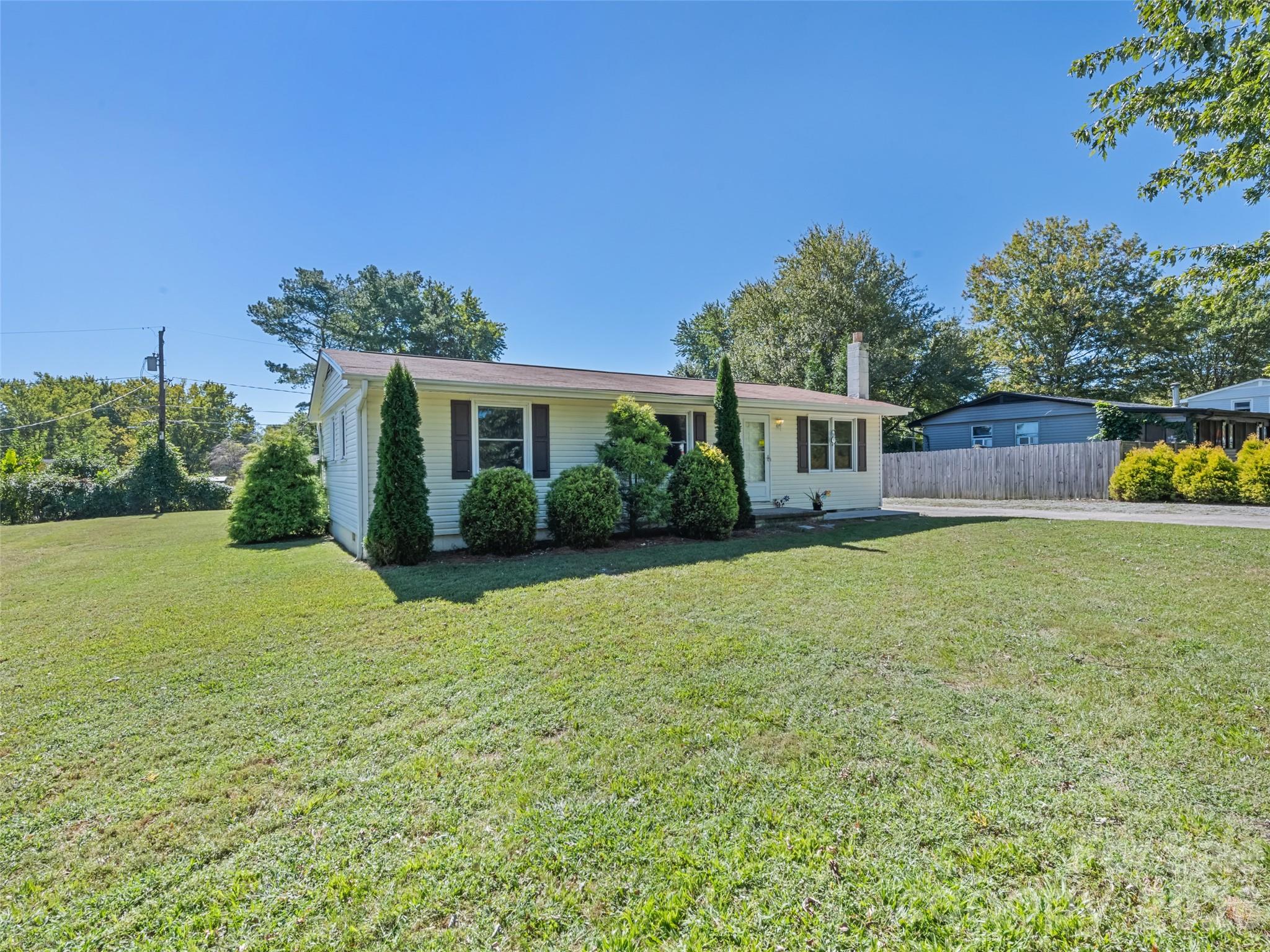 1188 Eastbrook Drive Property Photo 3