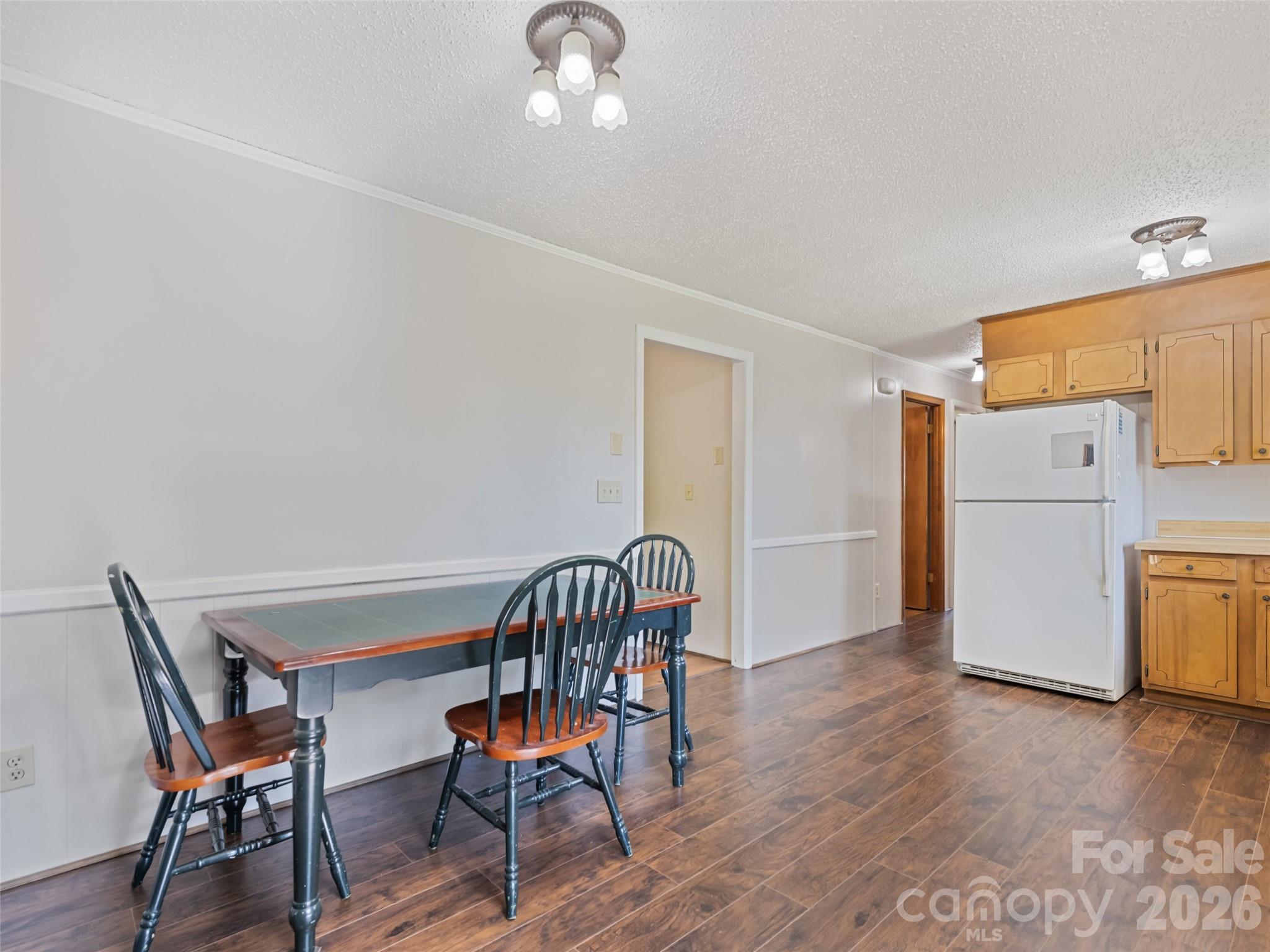 1188 Eastbrook Drive Property Photo 12