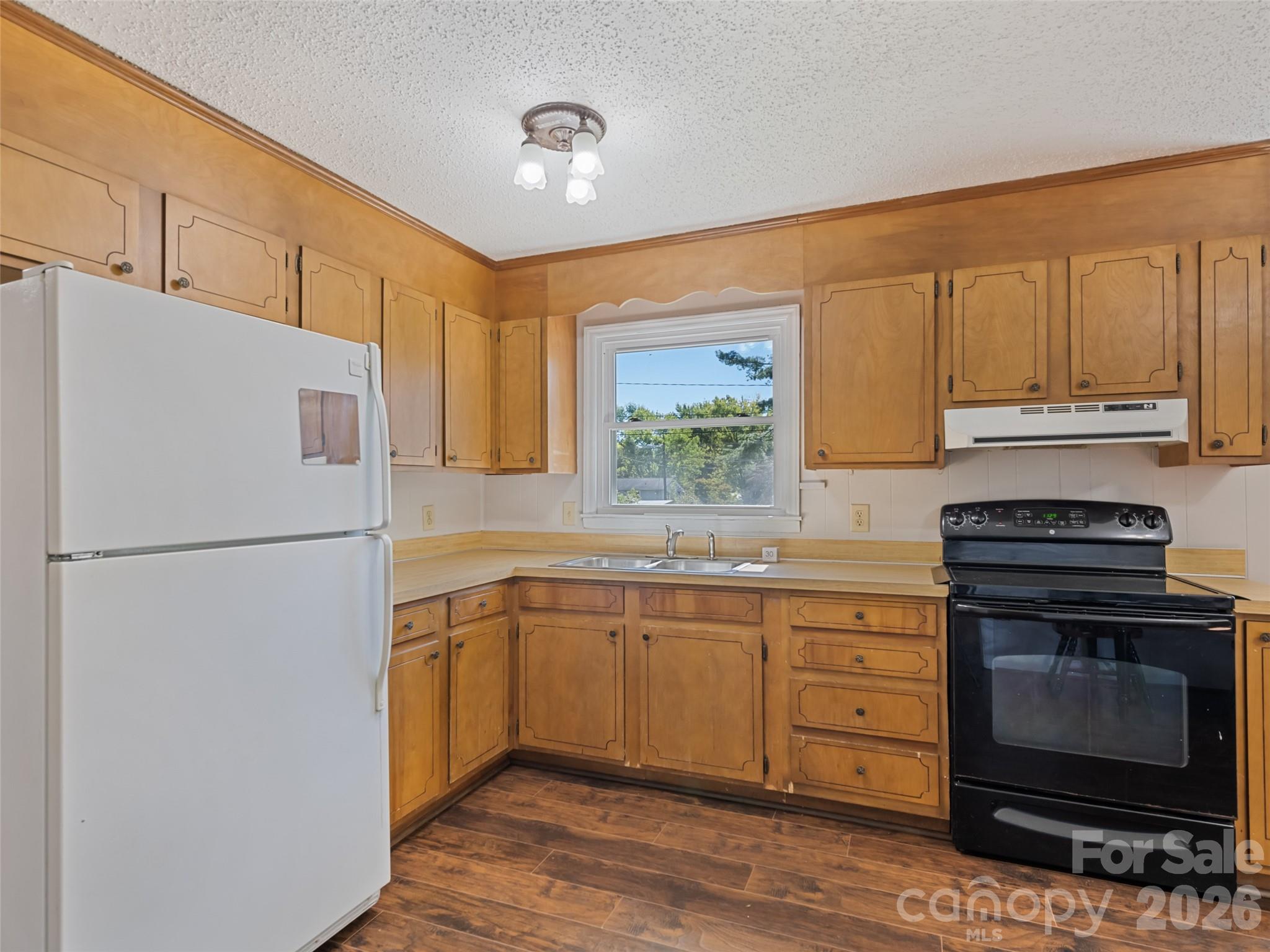 1188 Eastbrook Drive Property Photo 13